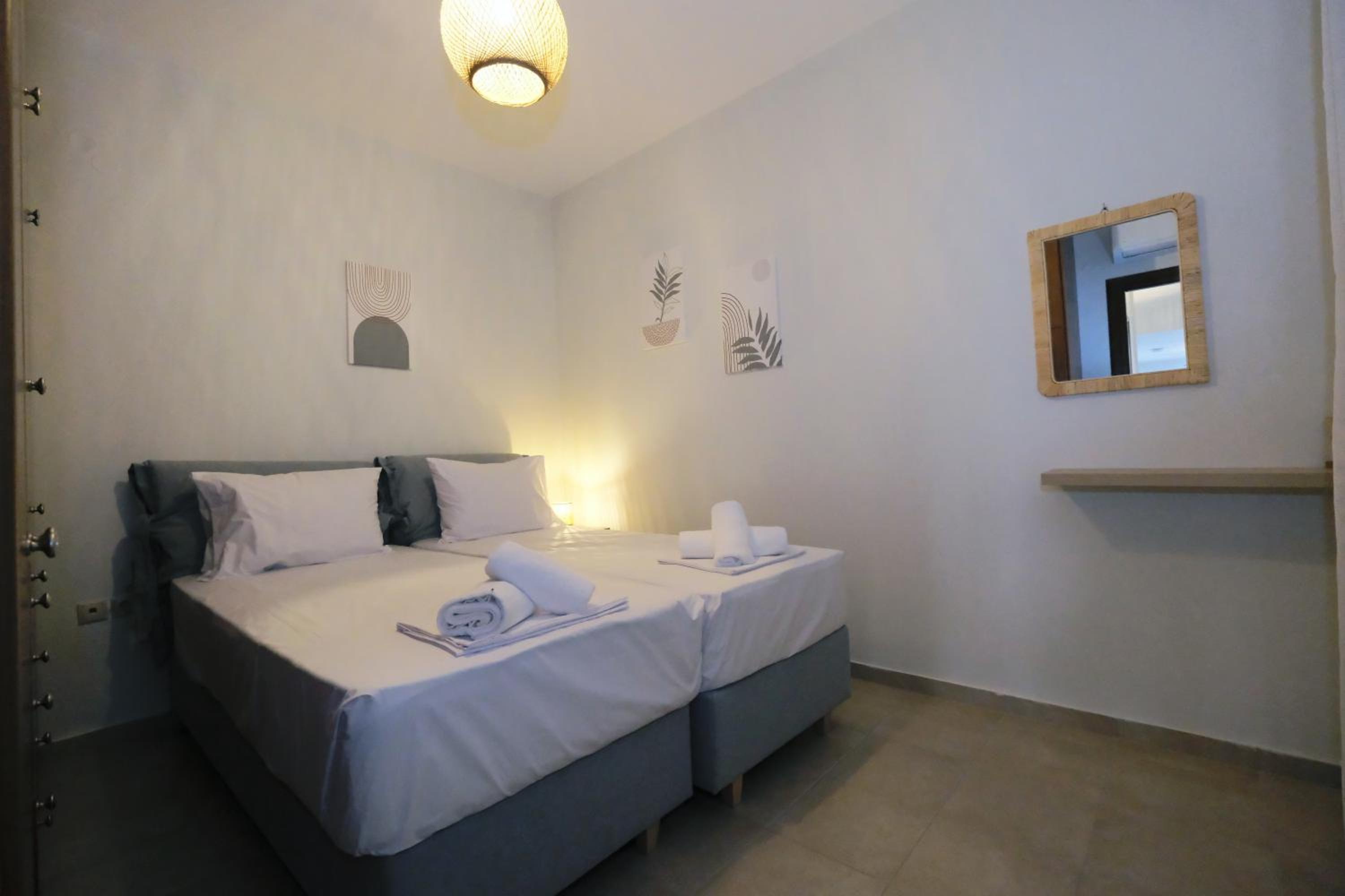 Two-Bedroom Deluxe Apartment photo 1