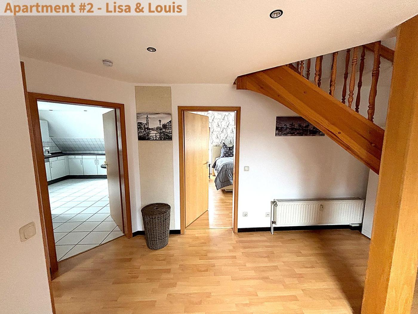 Deluxe One-Bedroom Apartment photo 1
