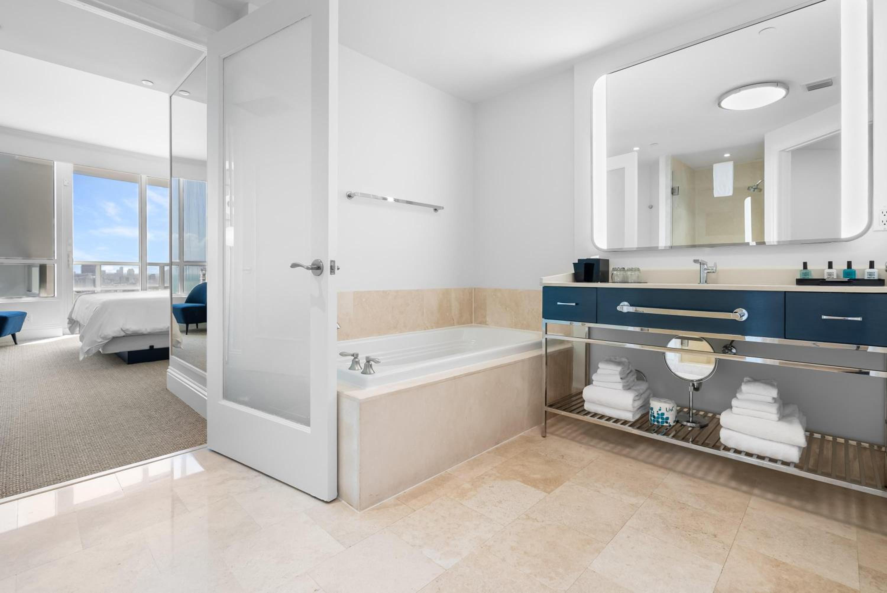 One-Bedroom Suite