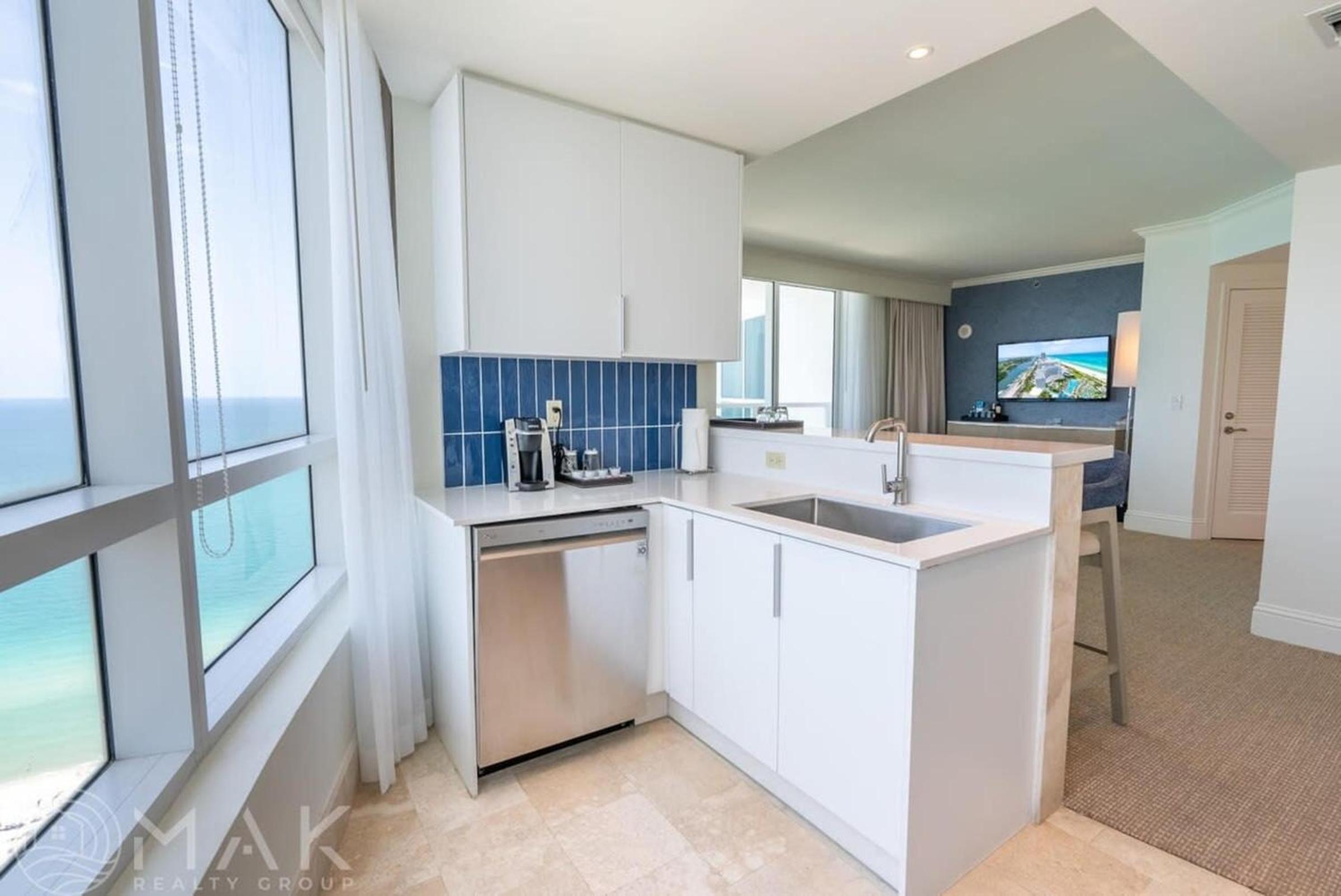 Superior One-Bedroom Suite with Ocean View