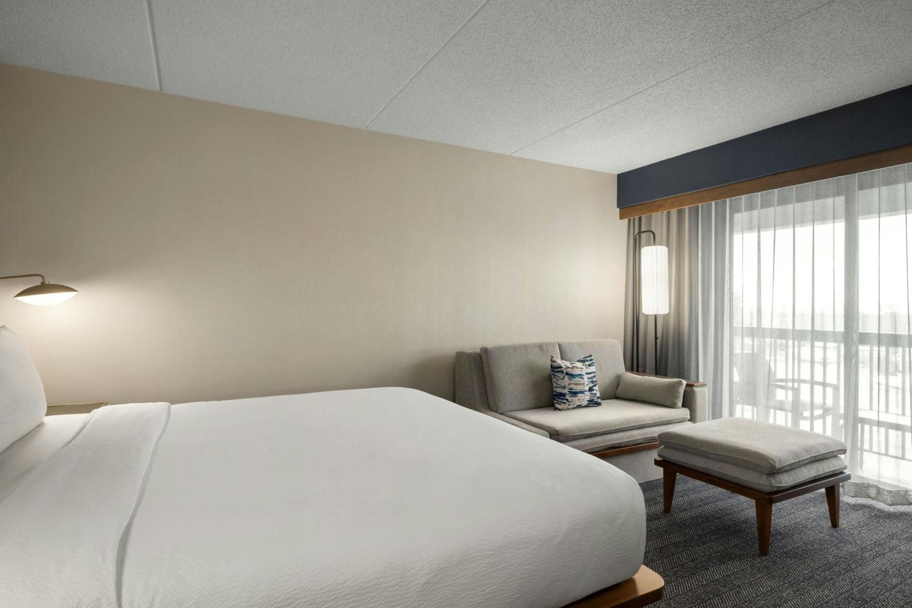 One-Bedroom King Suite with Sofa Bed - Photo 1
