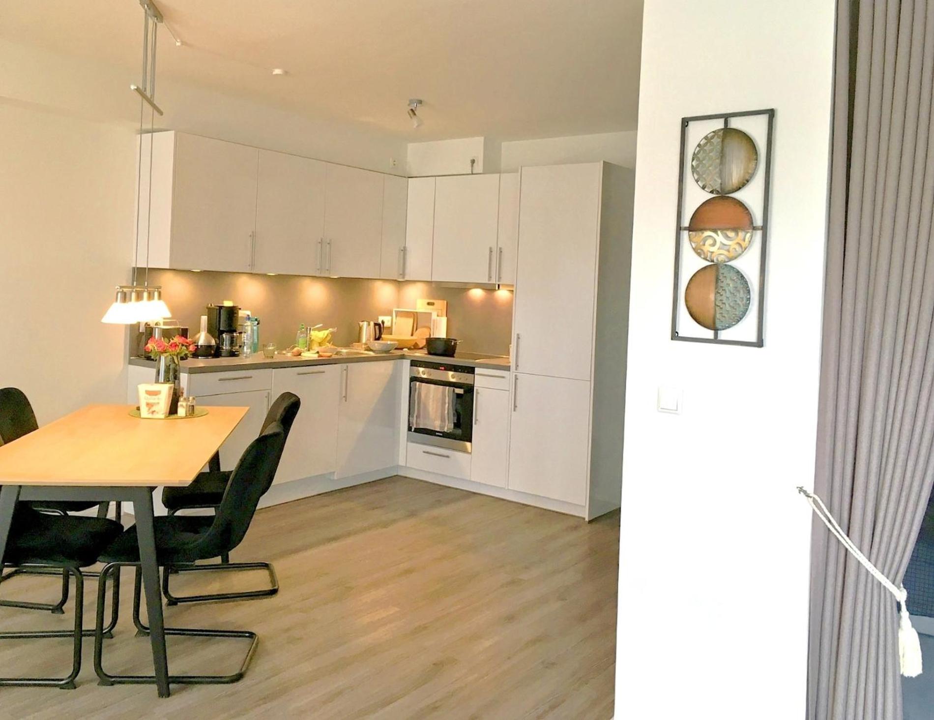 Apartment photo 2