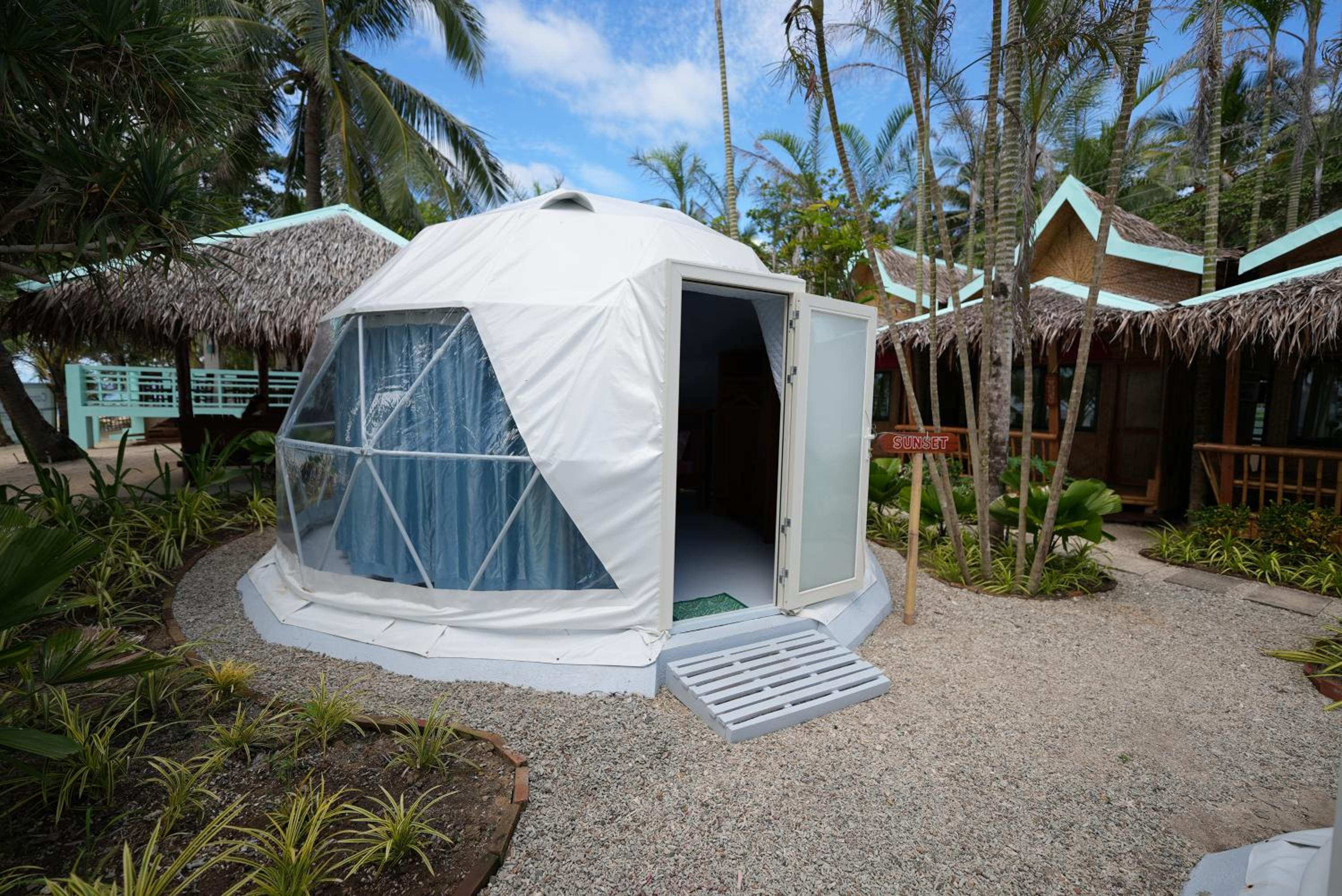 Deluxe Double or Twin Room with Sea View