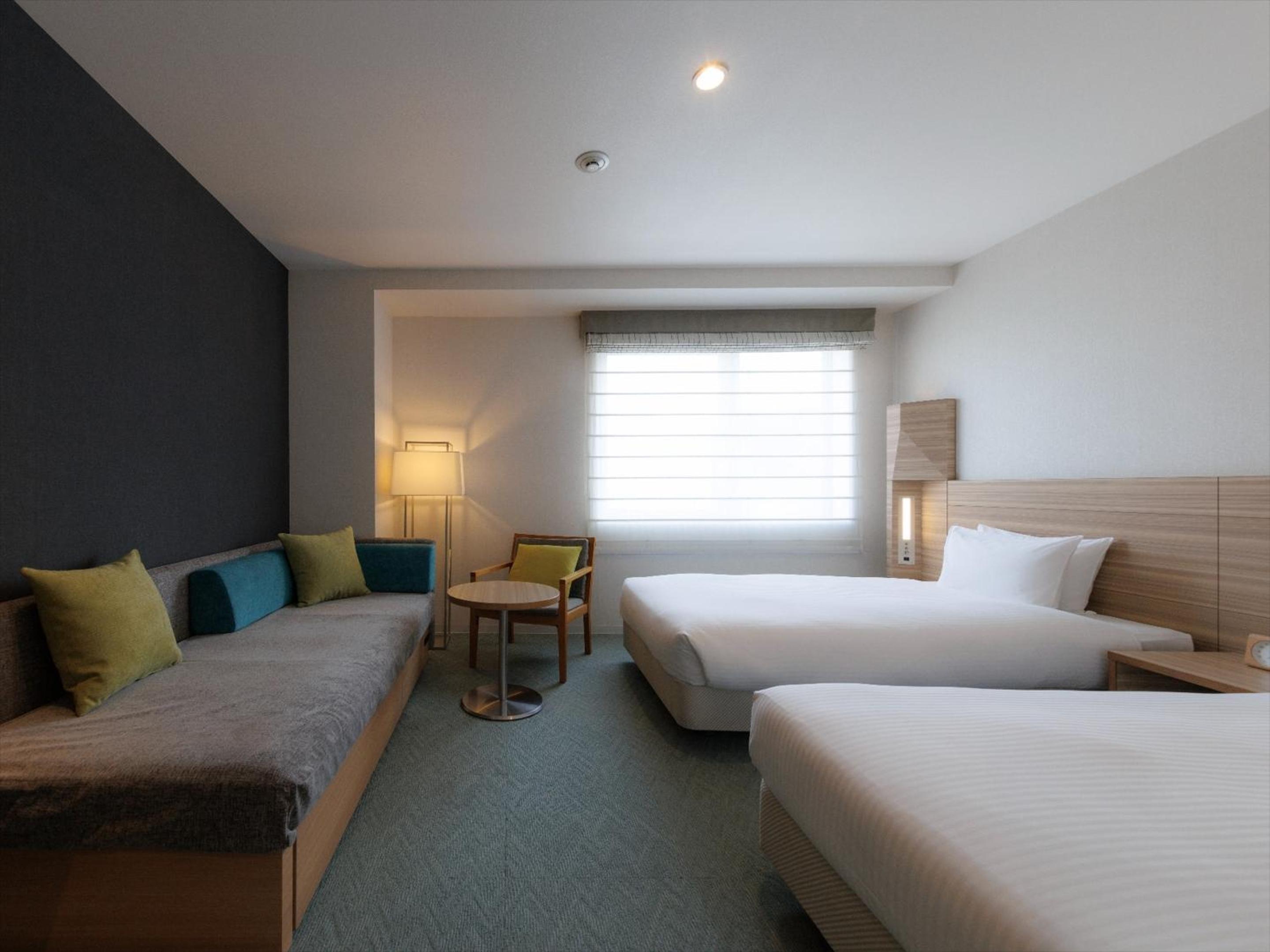 Standard Twin Room (1 Adult) - South Wing photo 2