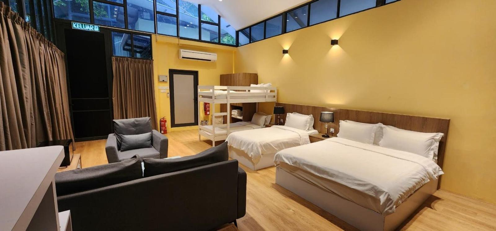 Chalet (5 Pax) photo 1