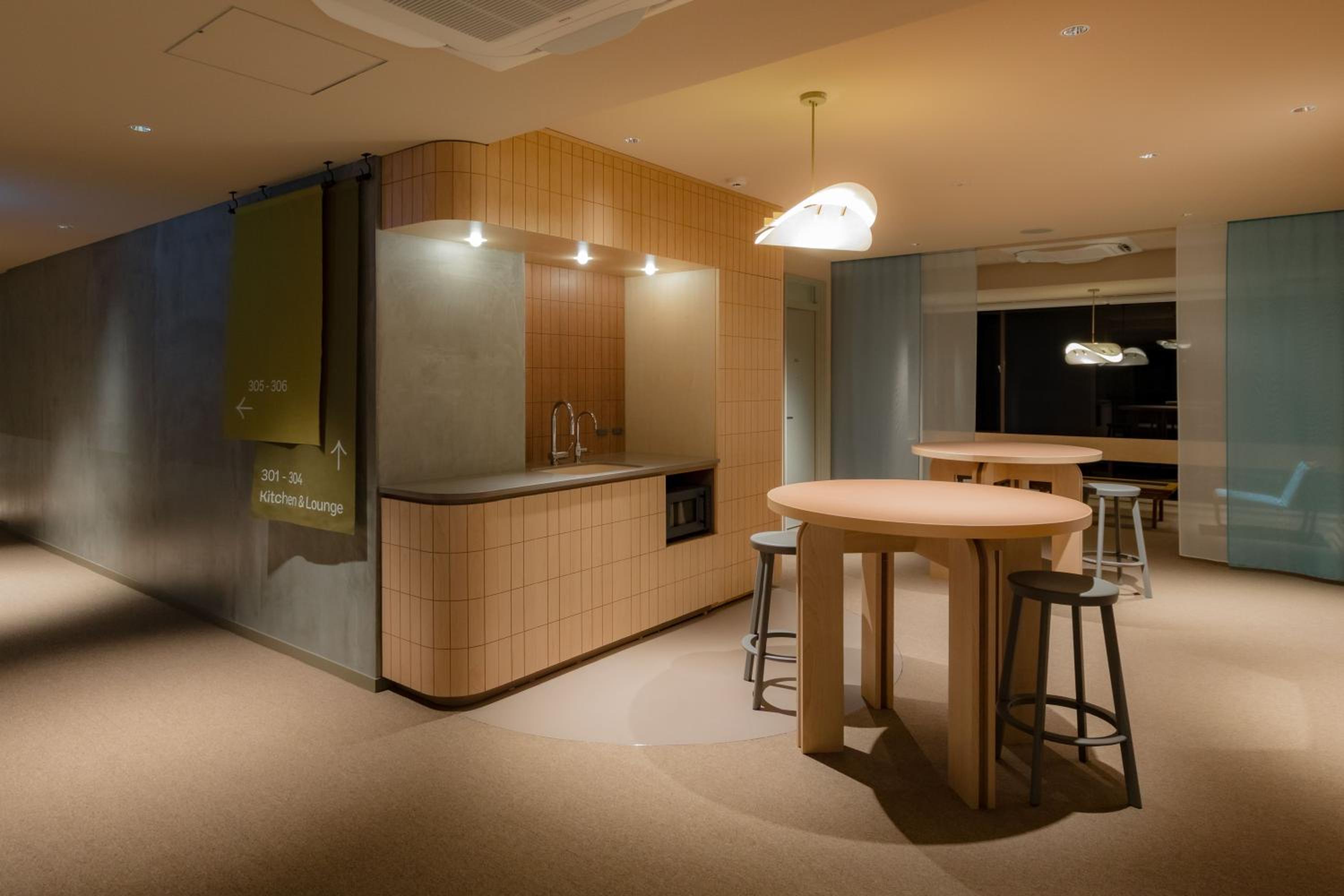 Mixed Dormitory Room
