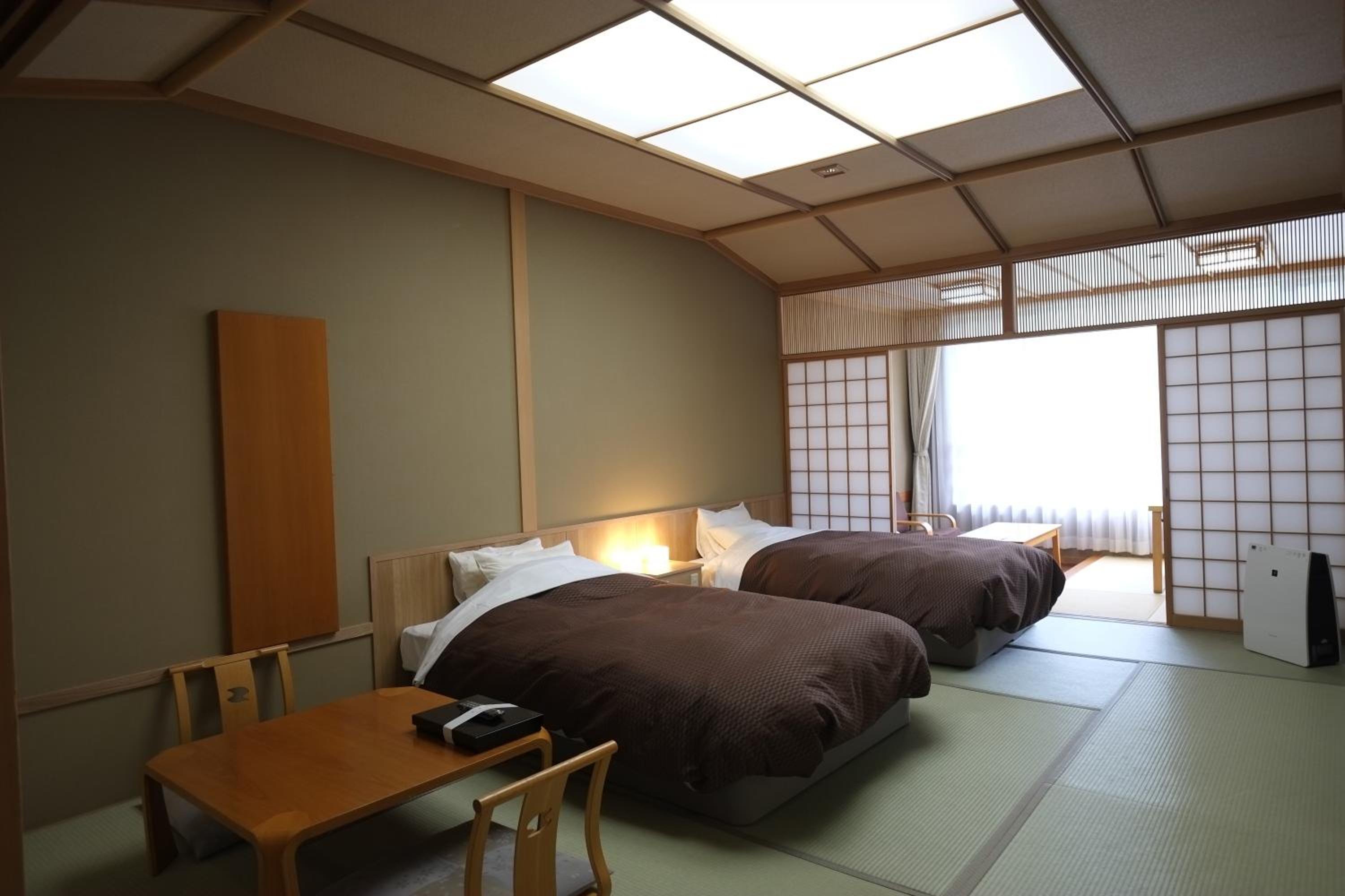 Standard Twin Room photo 2