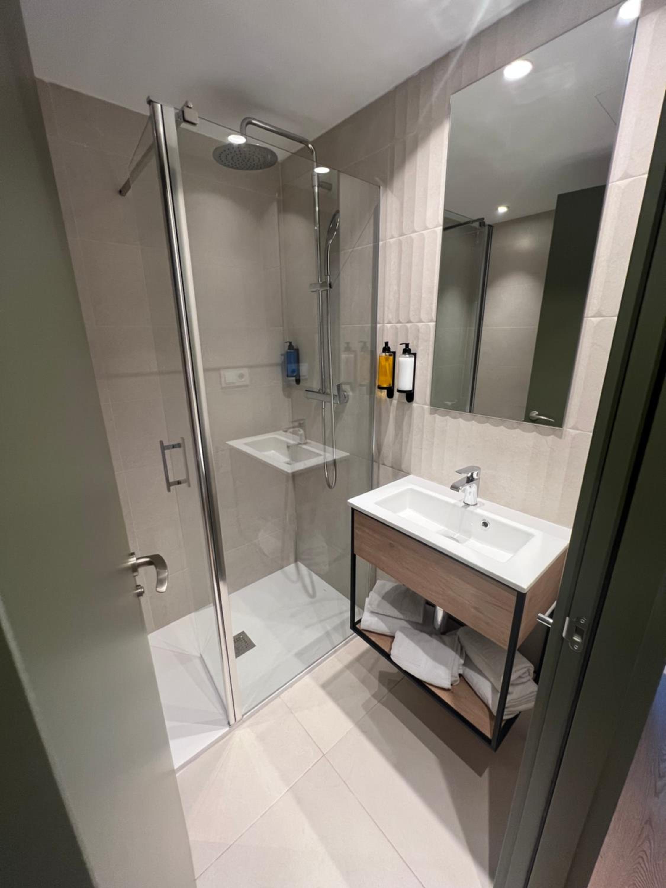 Double or Twin Room photo 2