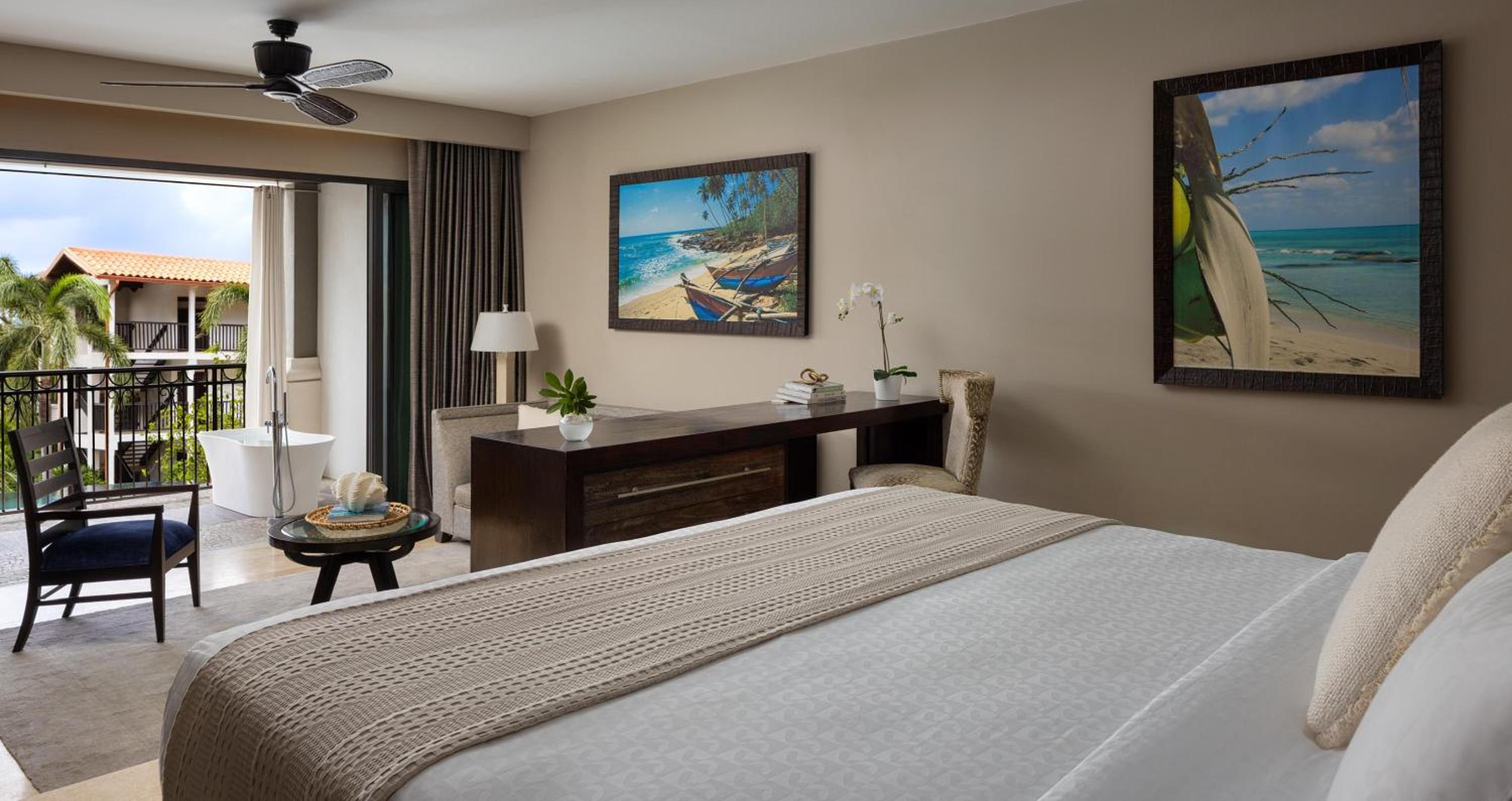 Italian Bi-Level One Bedroom Butler Suite with Balcony Tranquility Soaking Tub (OB1B)