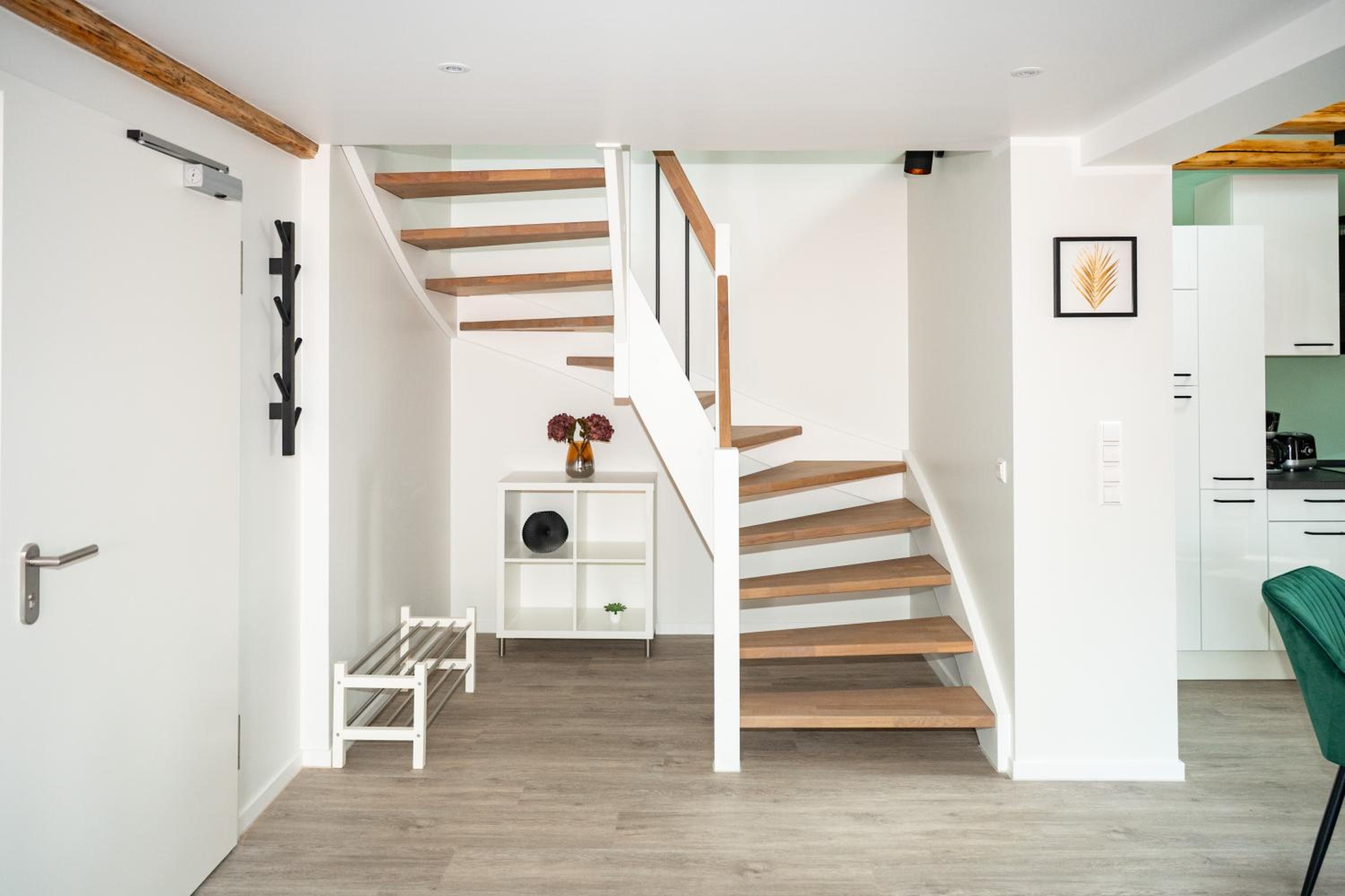 Apartment - Split Level photo 2