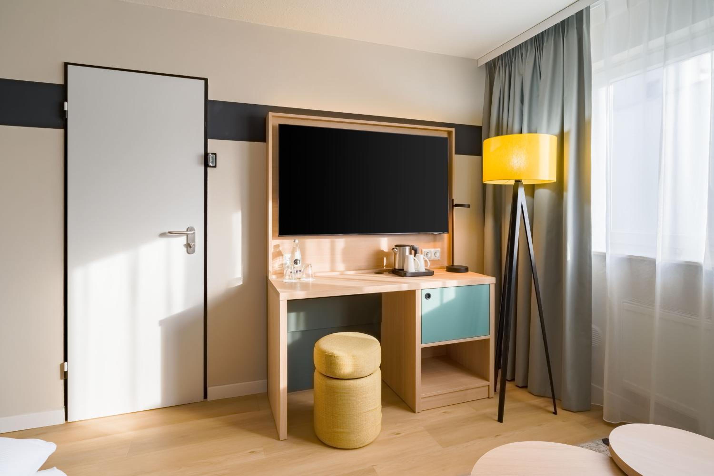 King Room with Kitchenette