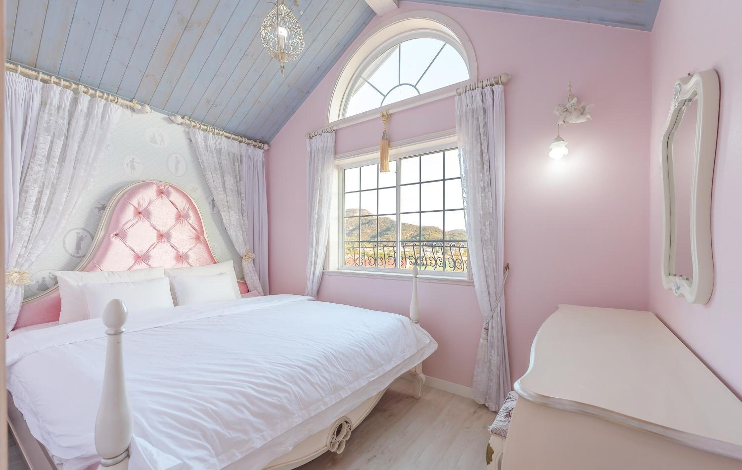 Quadruple Room 3 - Photo 5