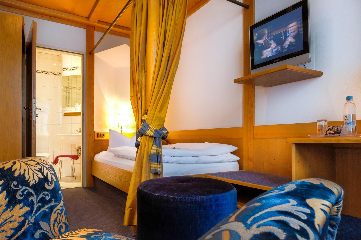 Single Room