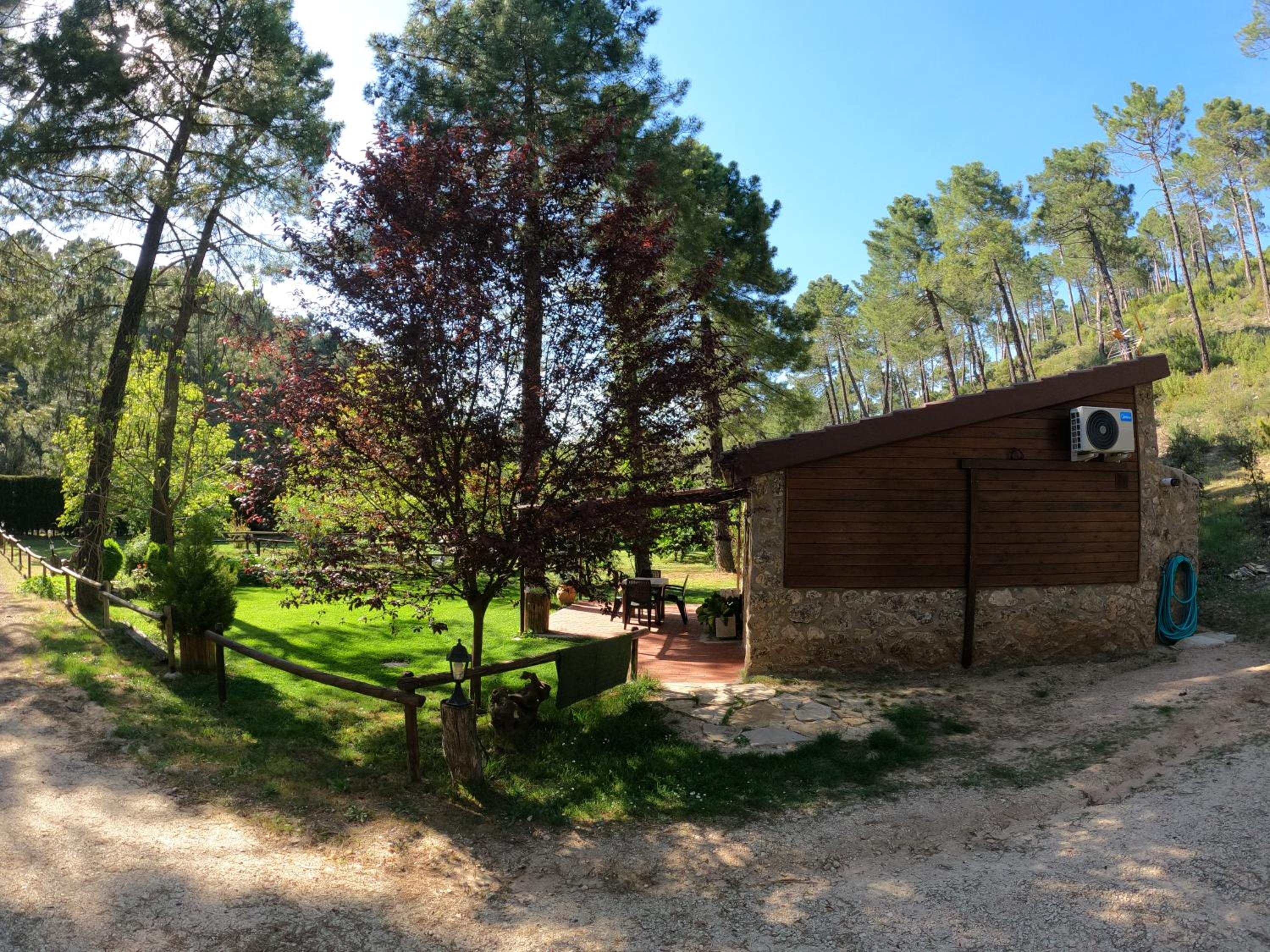 Cabaña con Vista al Jardín