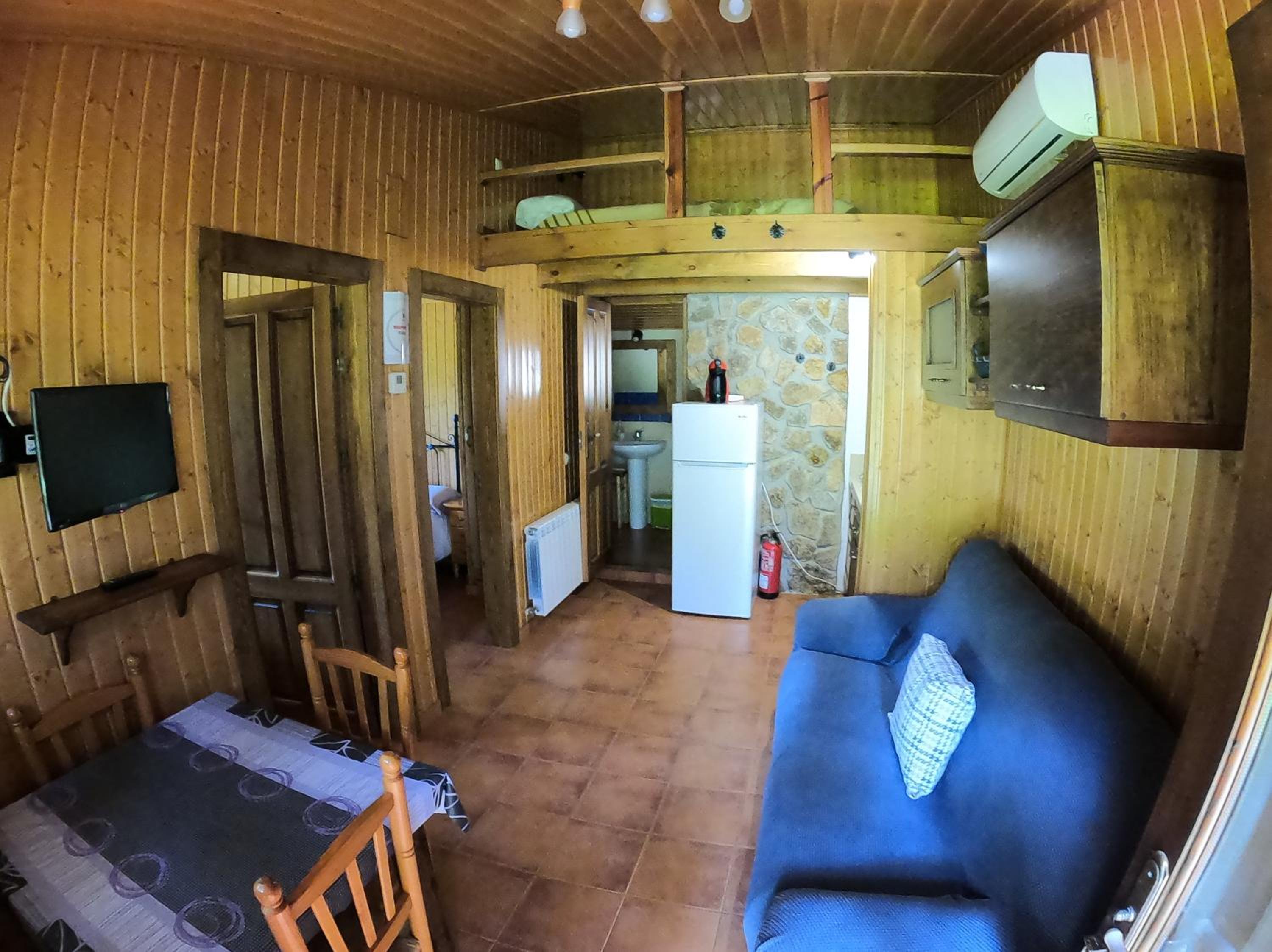 Cottage With Garden View photo 2
