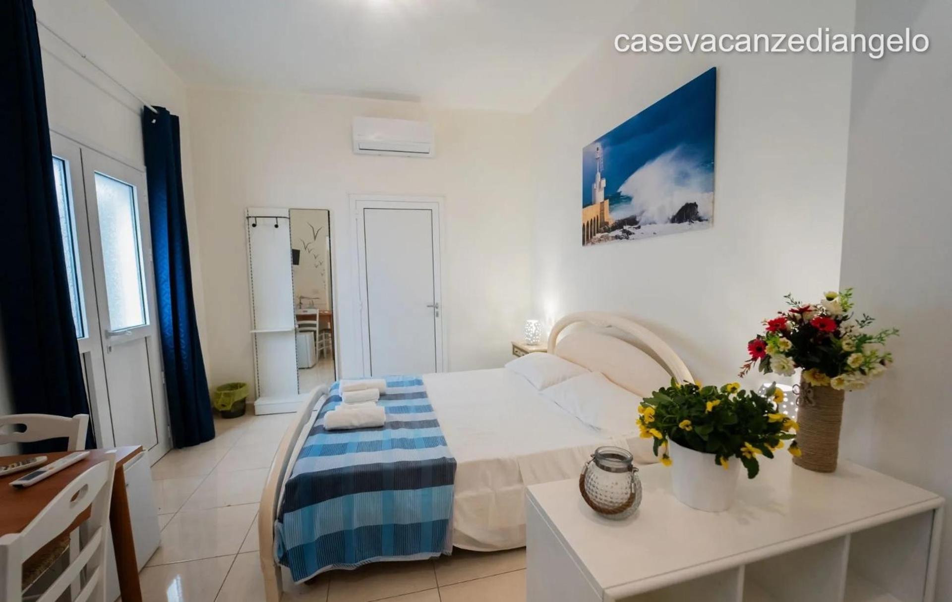 Triple Room with Private Bathroom photo 1
