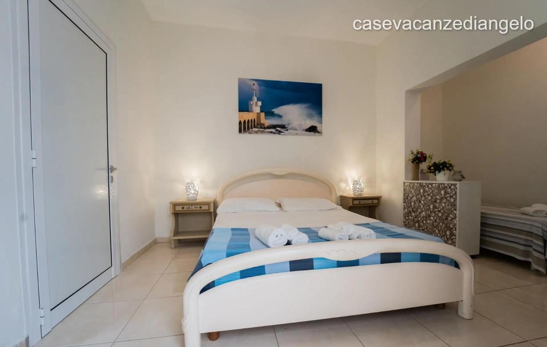 Triple Room with Private Bathroom photo 3