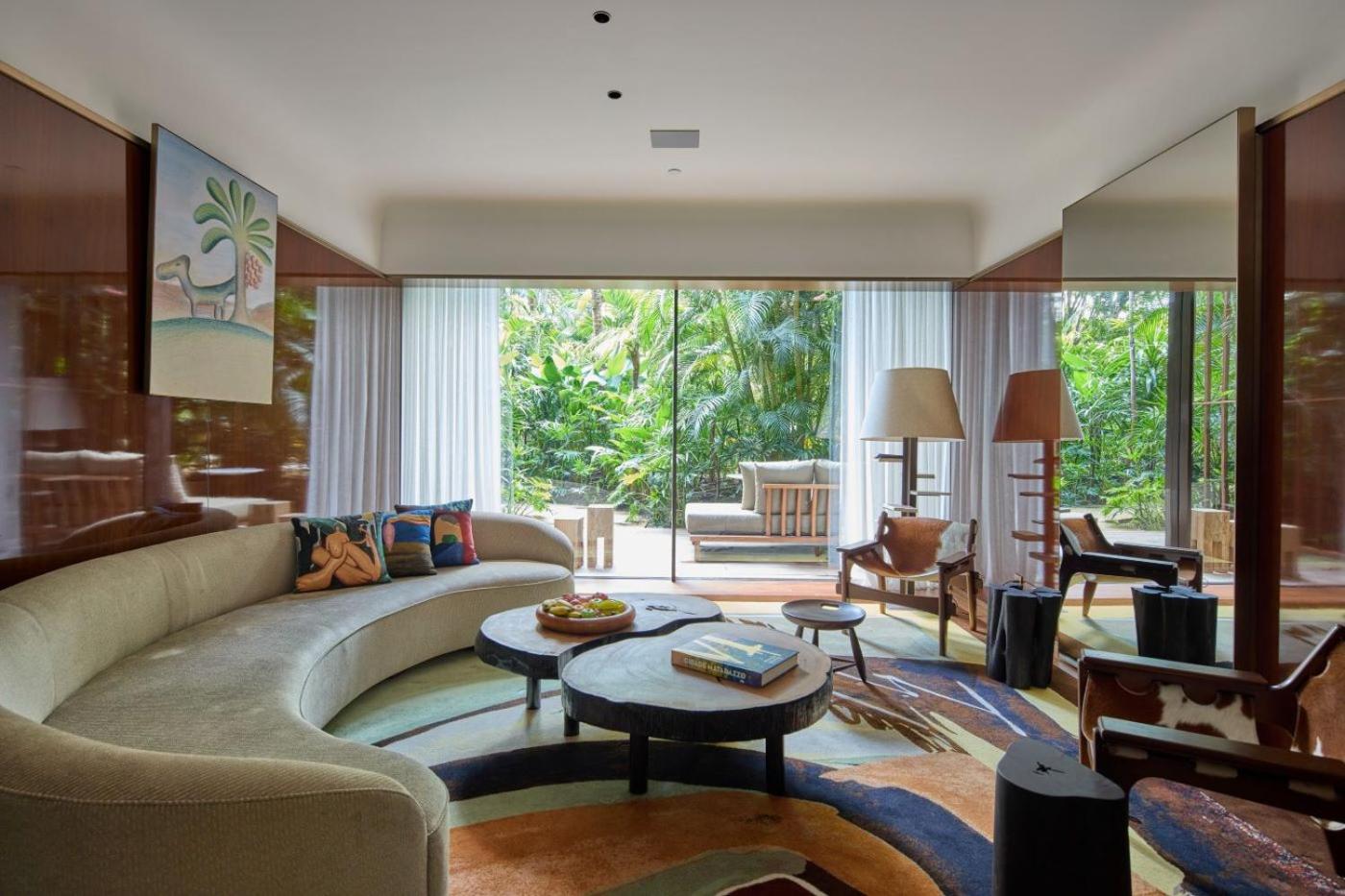 Two Bedroom Garden Suite - Photo 3