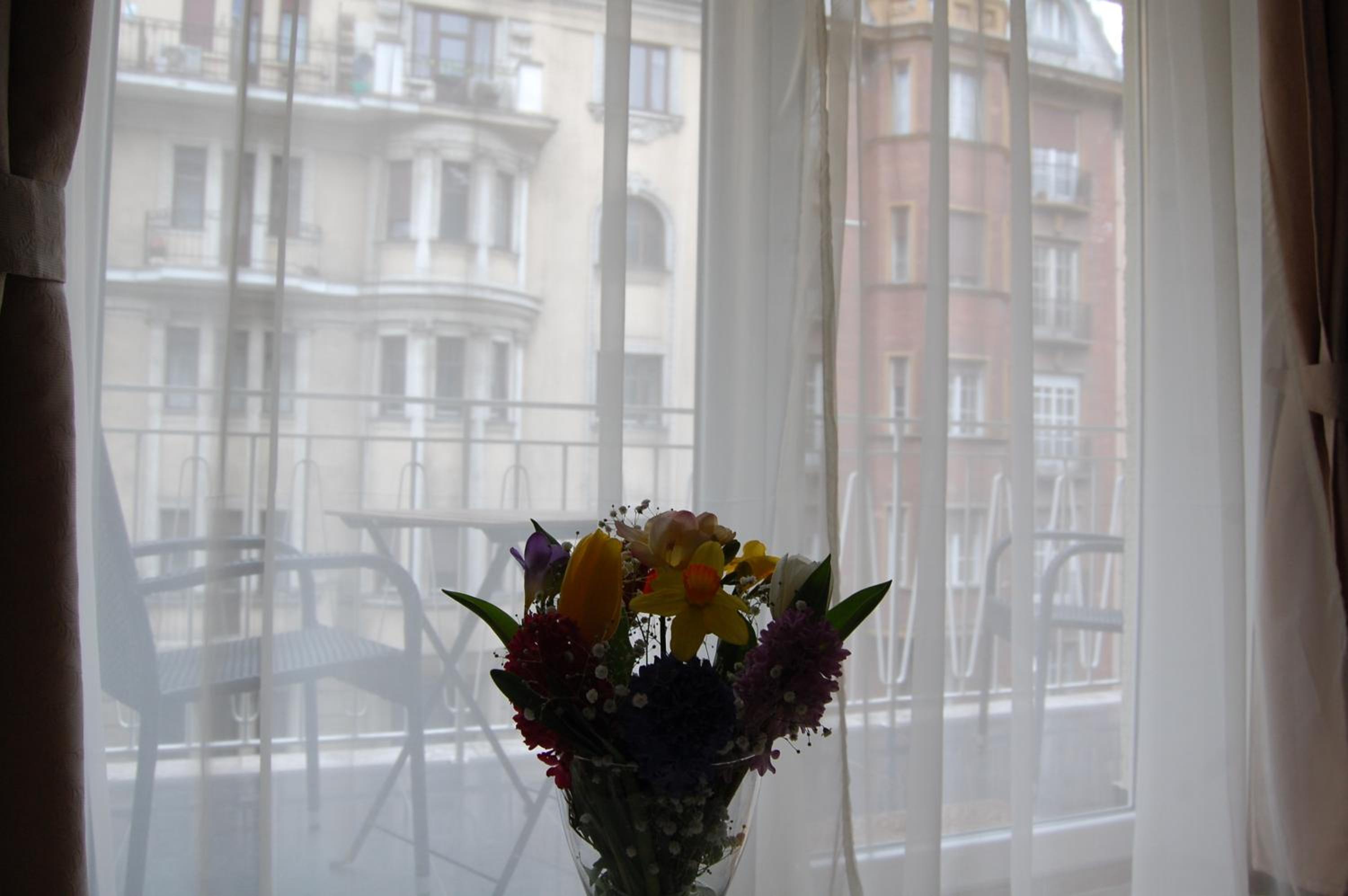 Apartment with Terrace - Photo 47