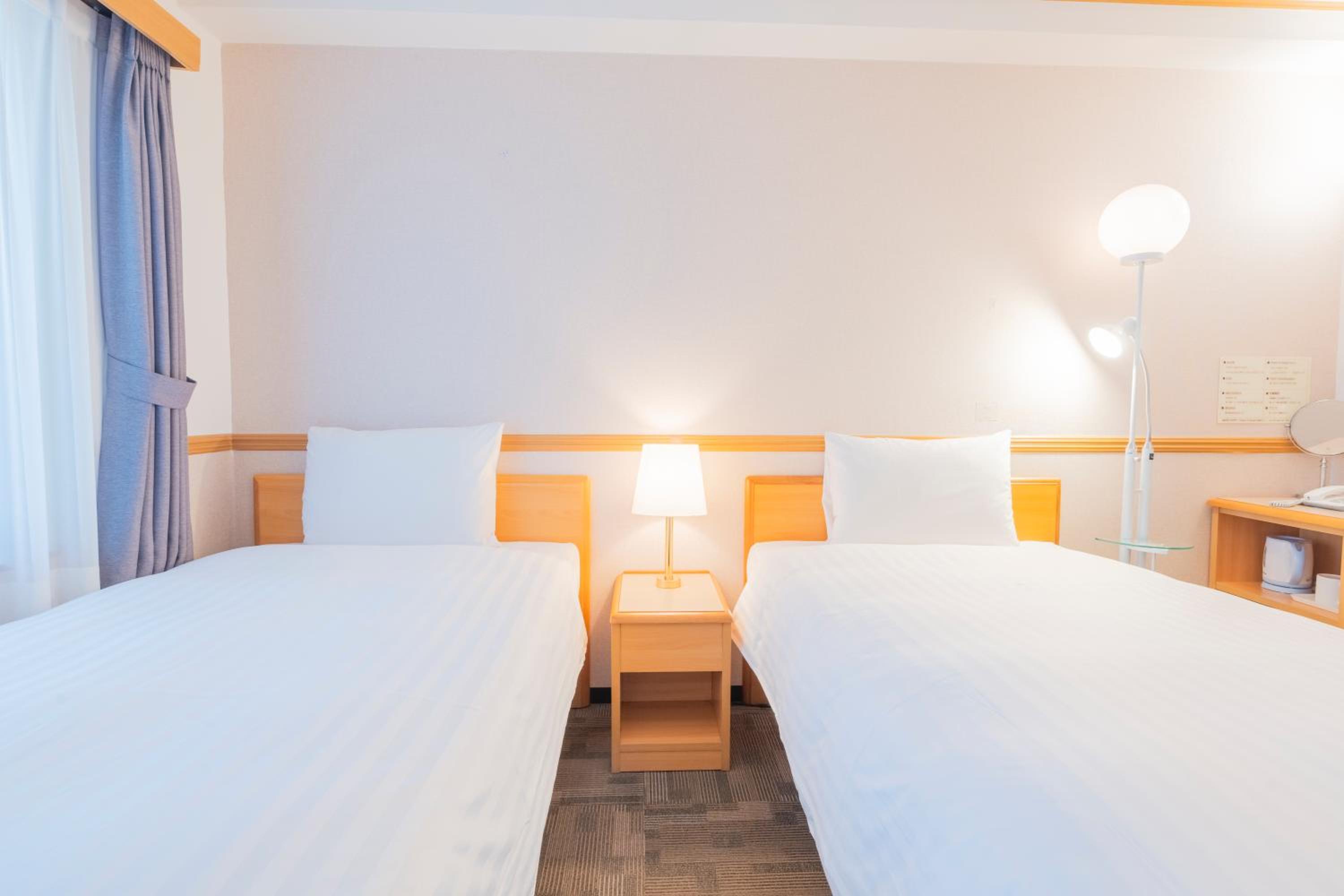 Twin Room with Sea View