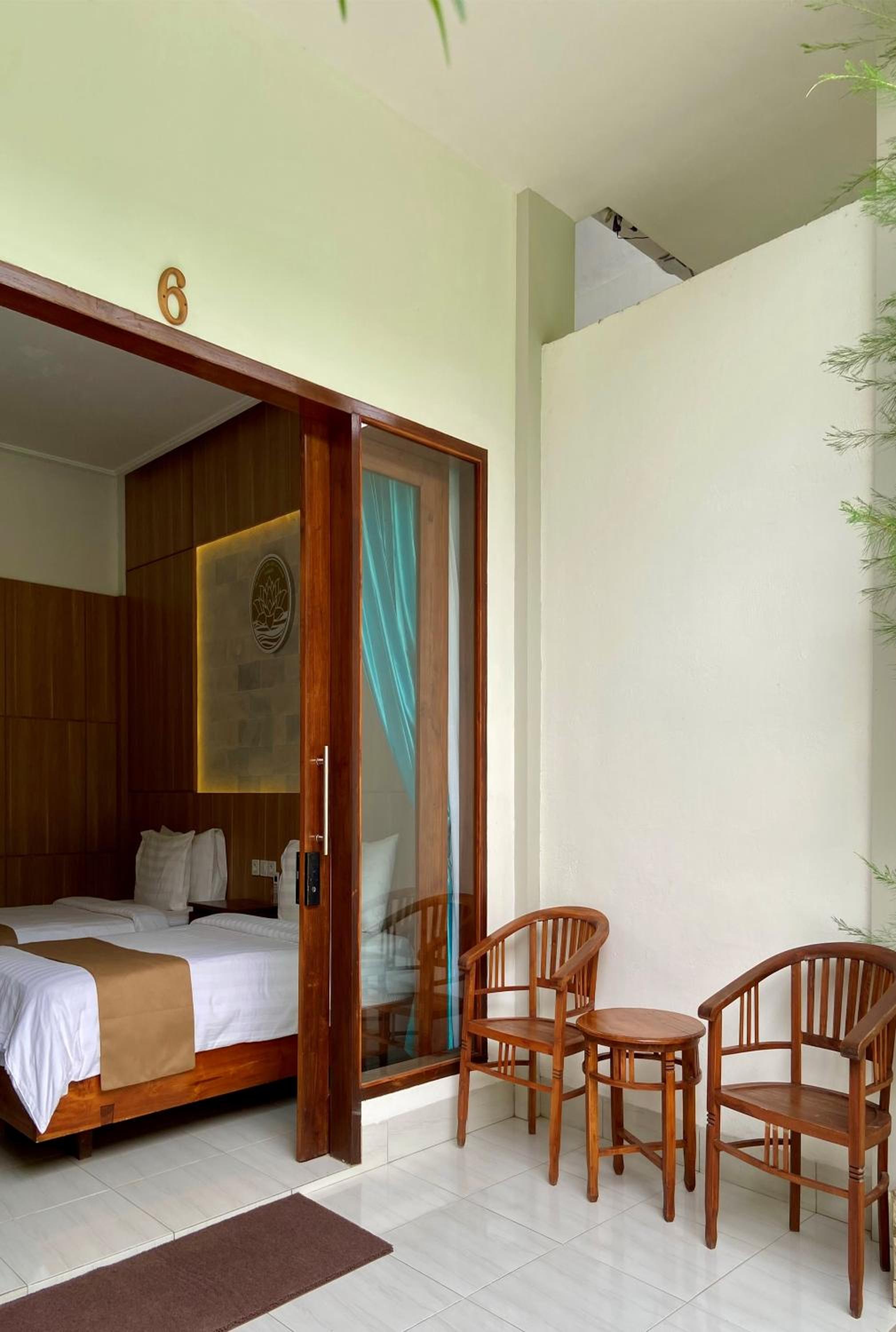 Deluxe Twin Room photo 2
