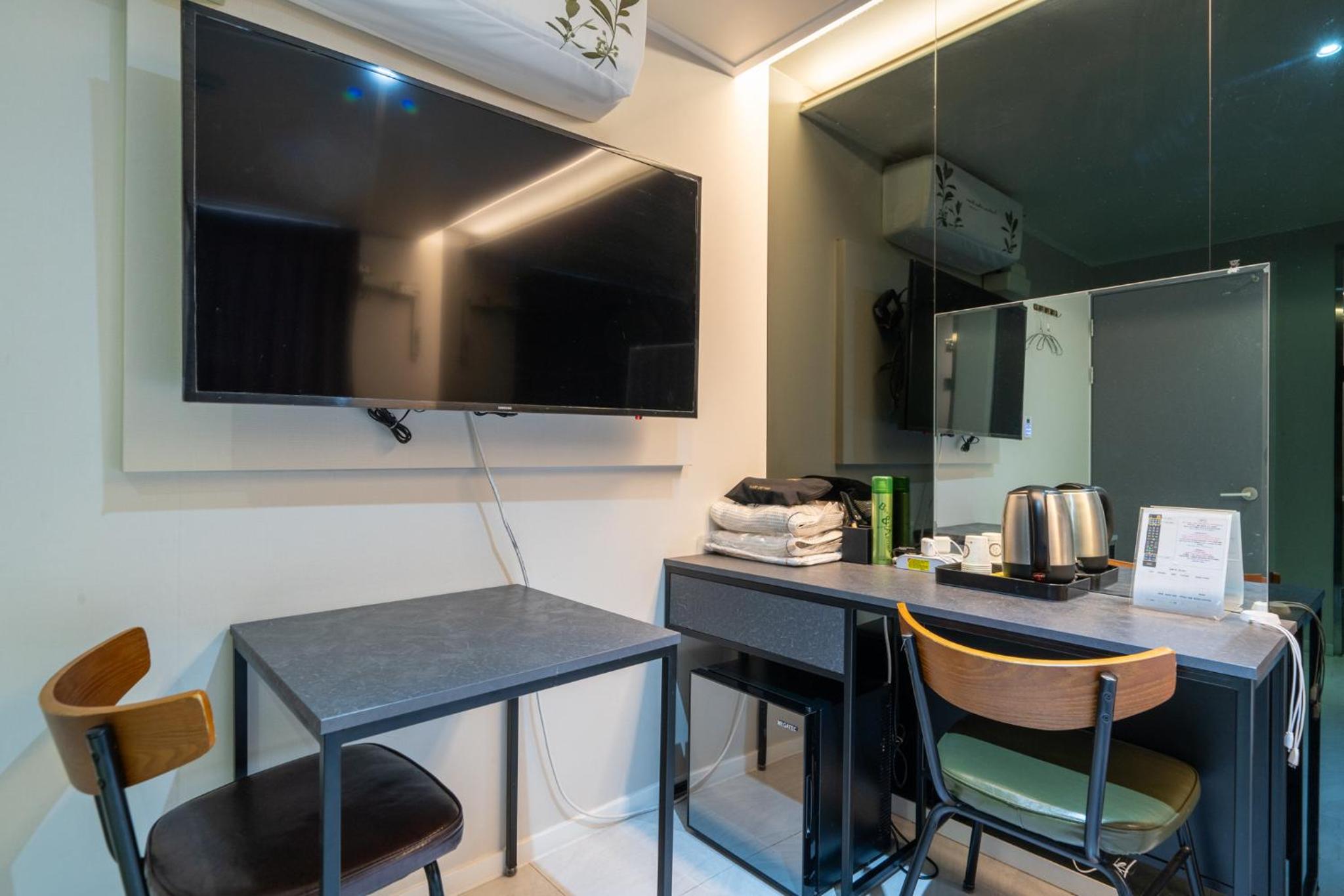 Superior Twin Room for 3 people - Photo 4
