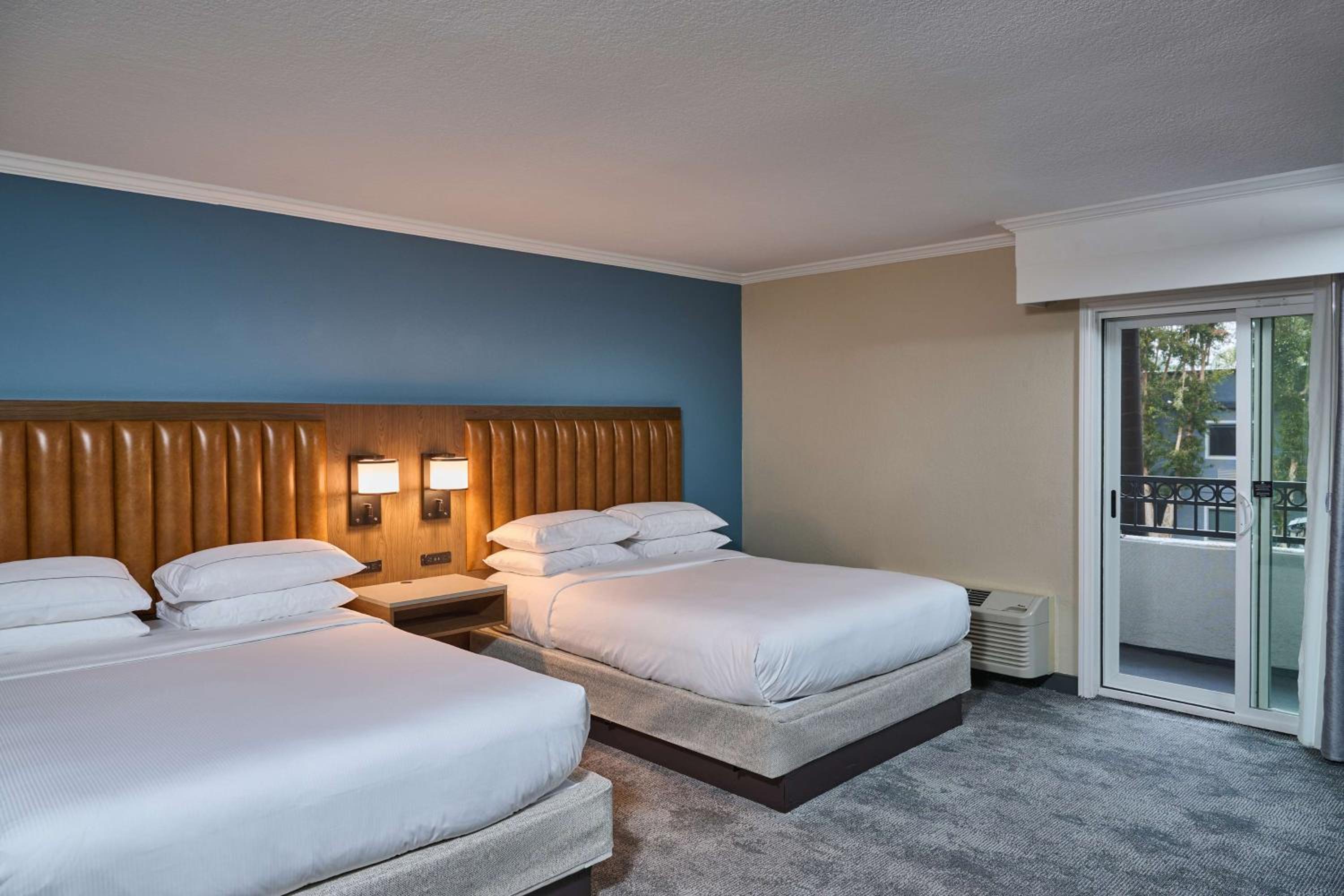 Junior Suite with Two Queen Beds - Photo 1