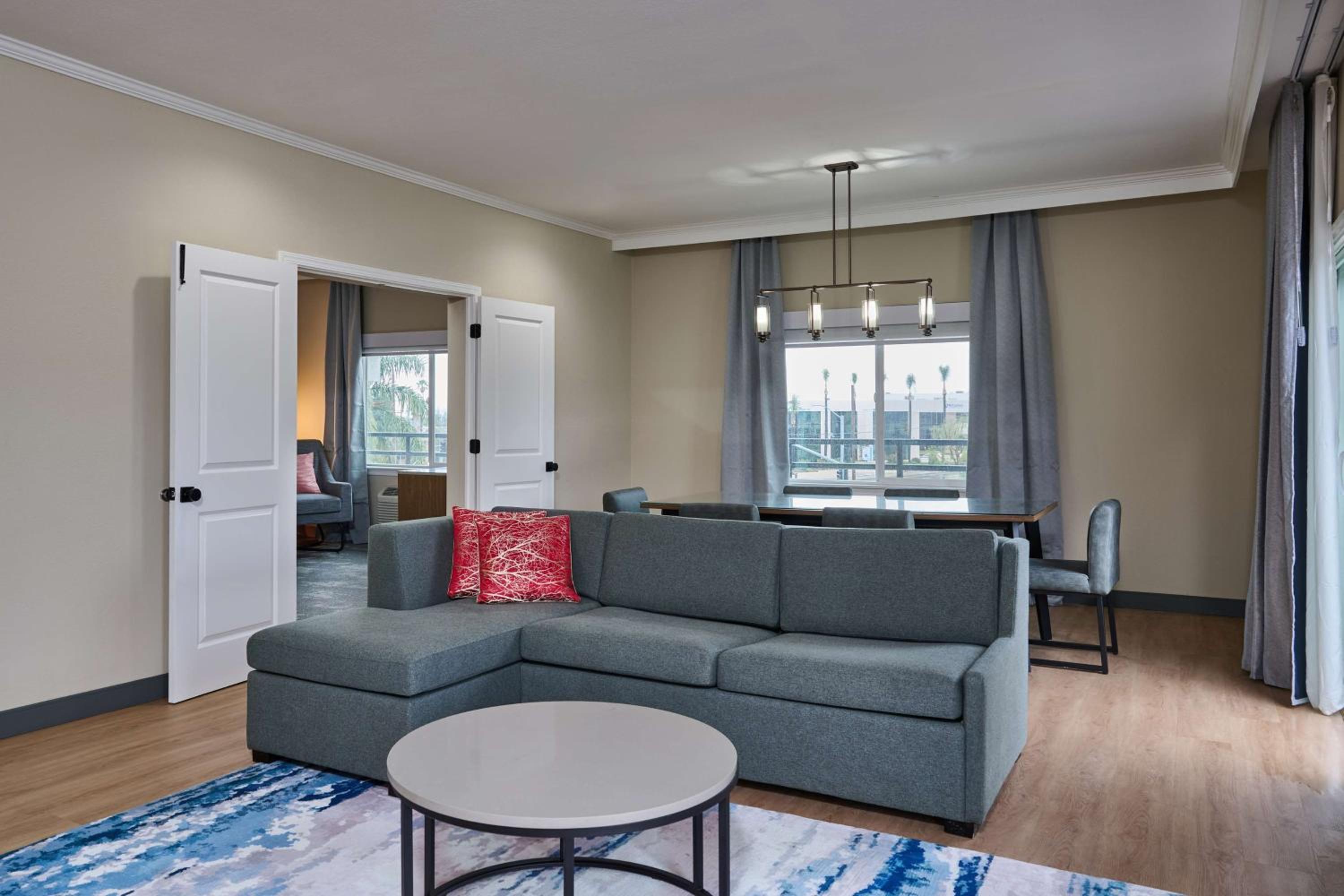 Two-Bedroom King Suite