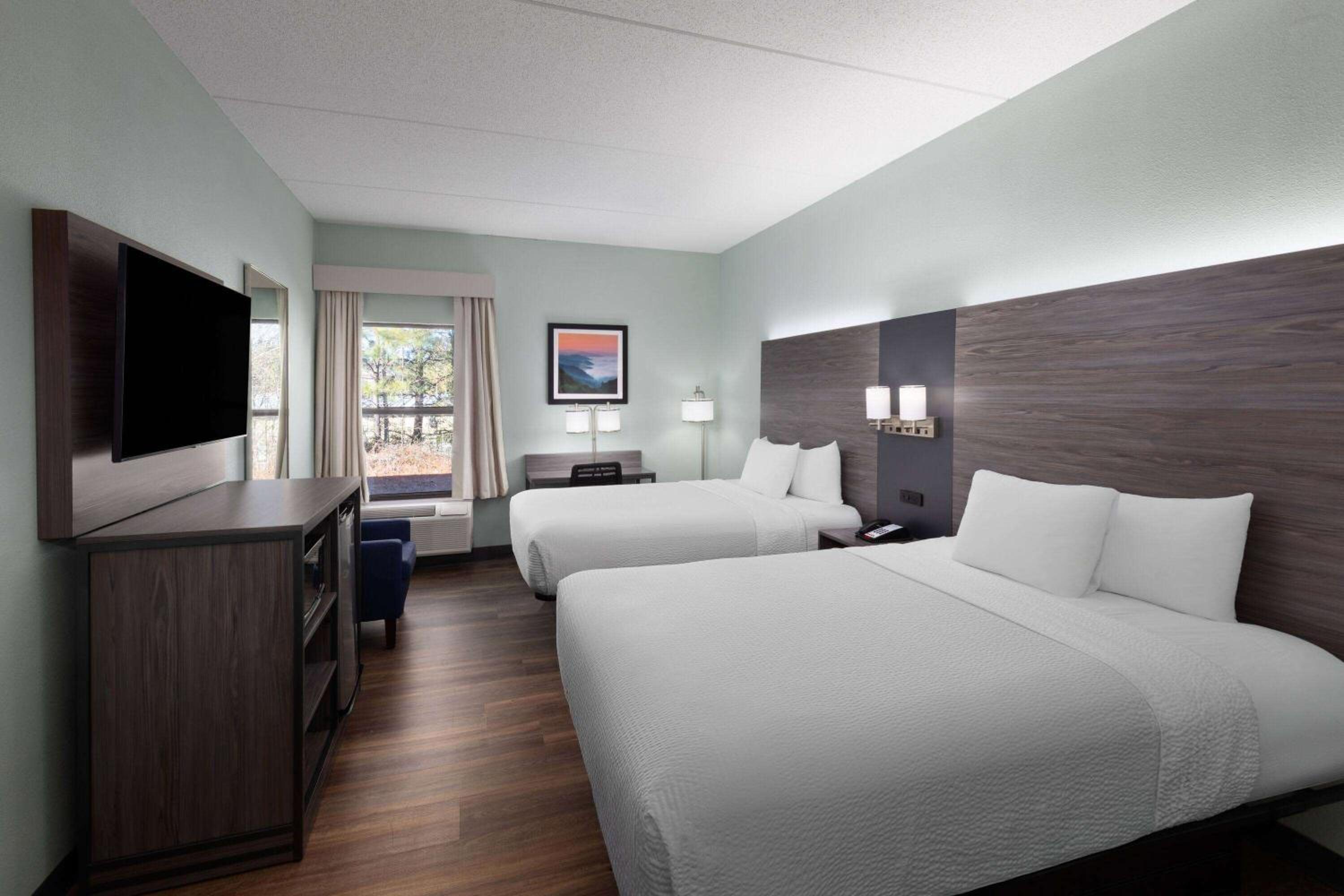 Double Room with Two Double Beds - Non-Smoking - Photo 3