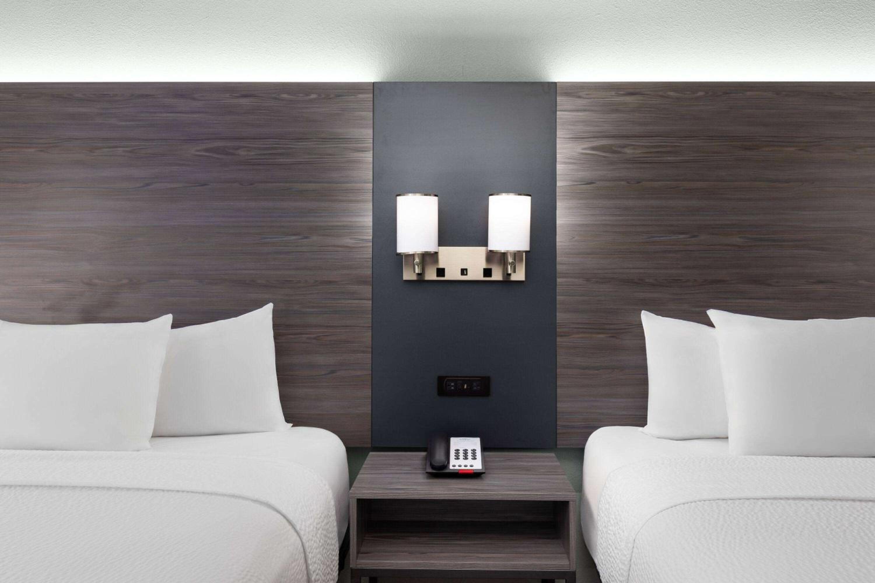 Double Room with Two Double Beds - Non-Smoking - Photo 1