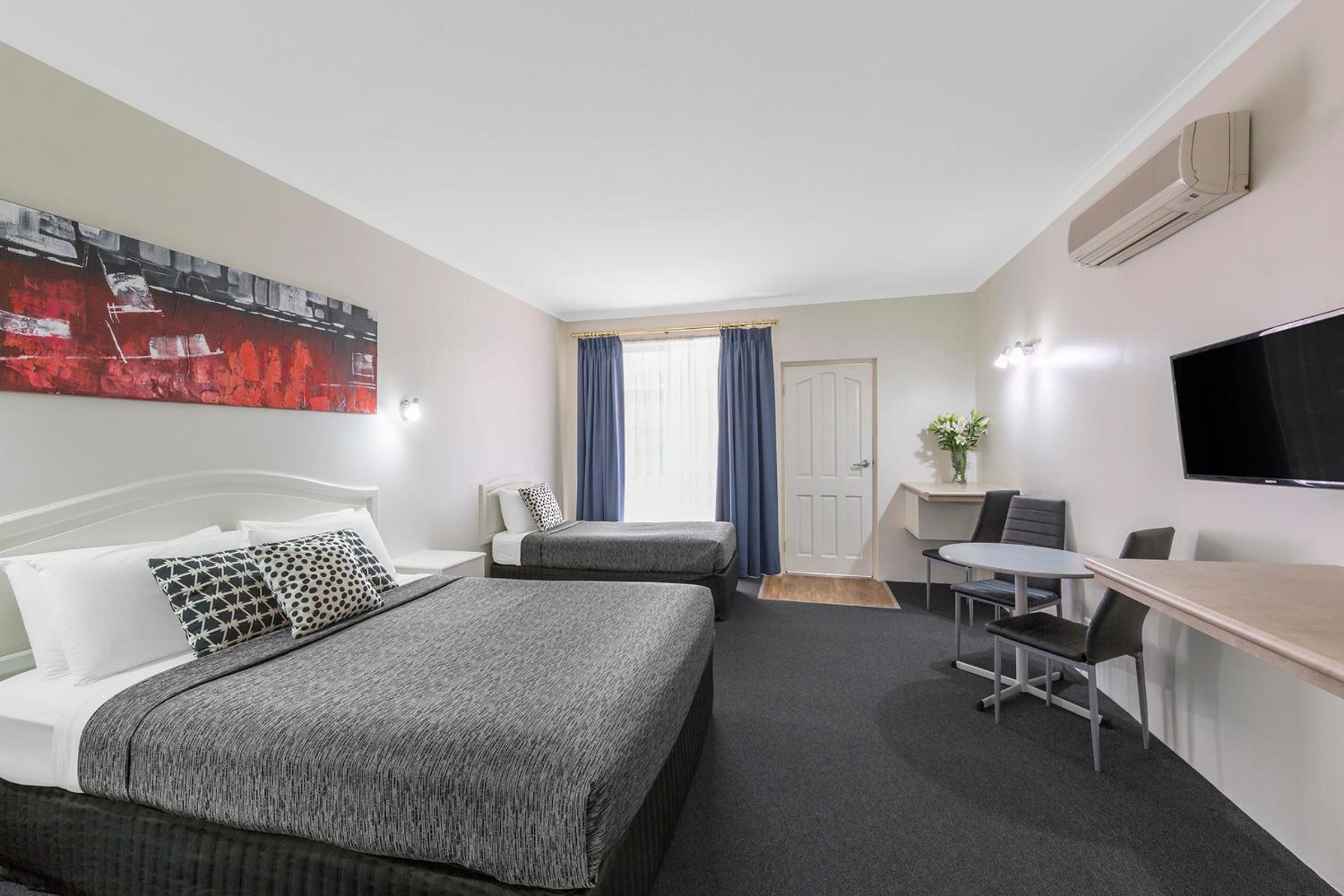 Deluxe Twin Room - Photo 4