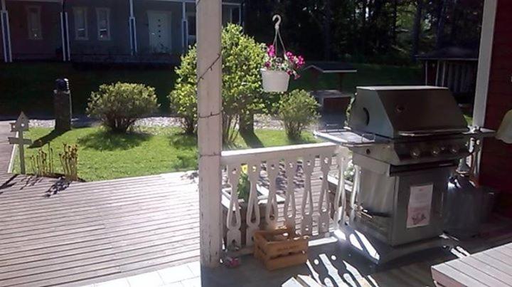 Three-Bedroom Apartment - Välitie 1