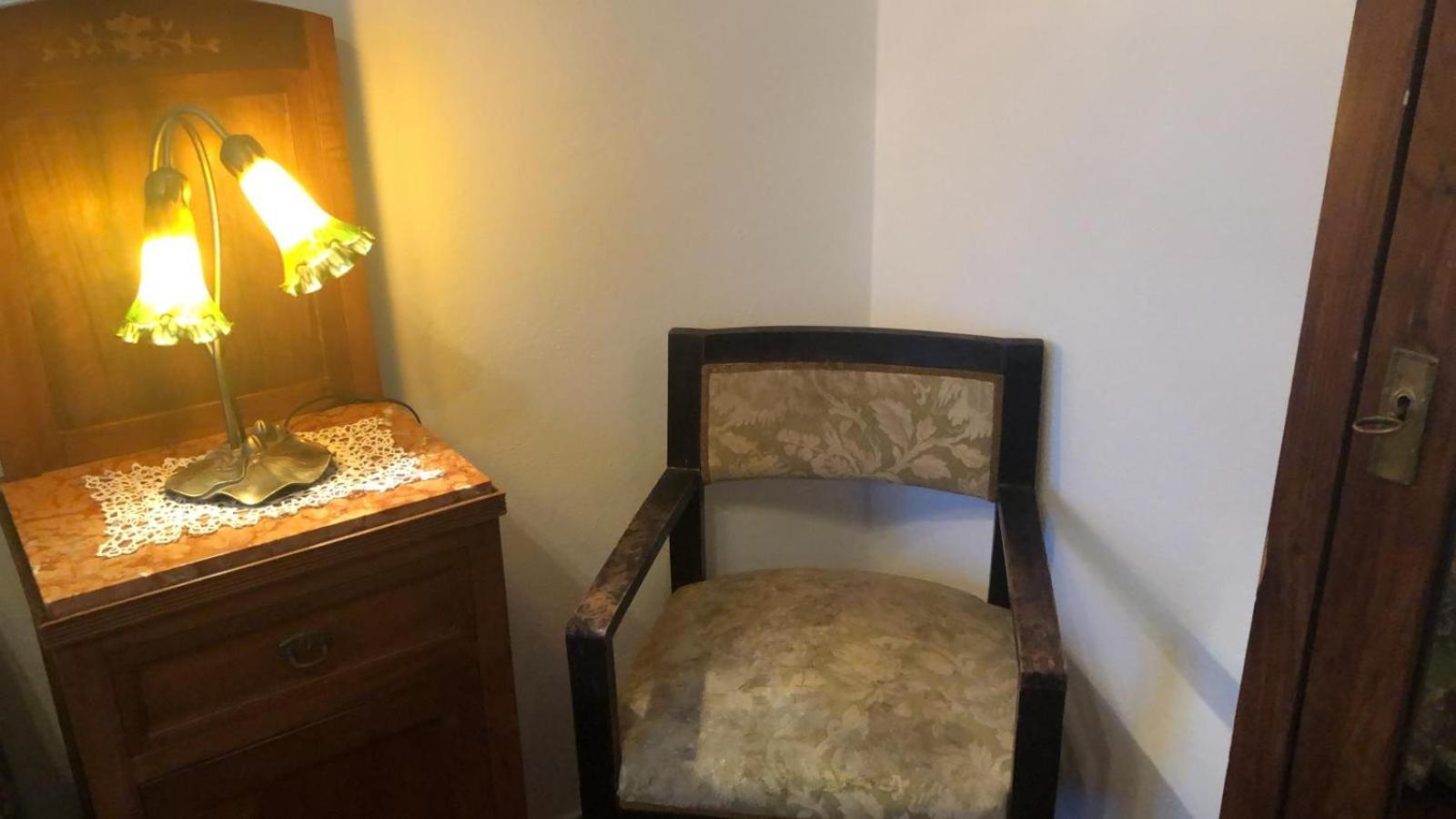 Double Room with Shared Bathroom photo 1