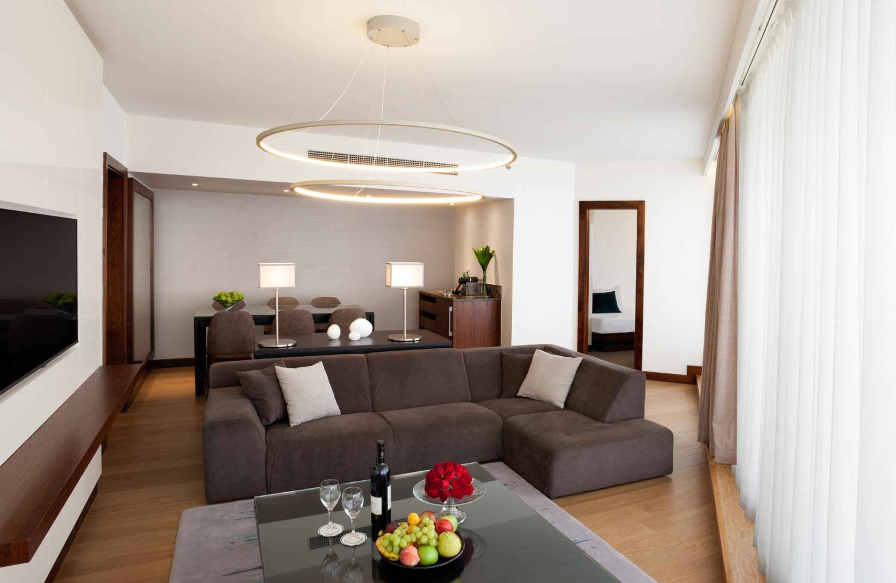 Royal Suite - Photo 1