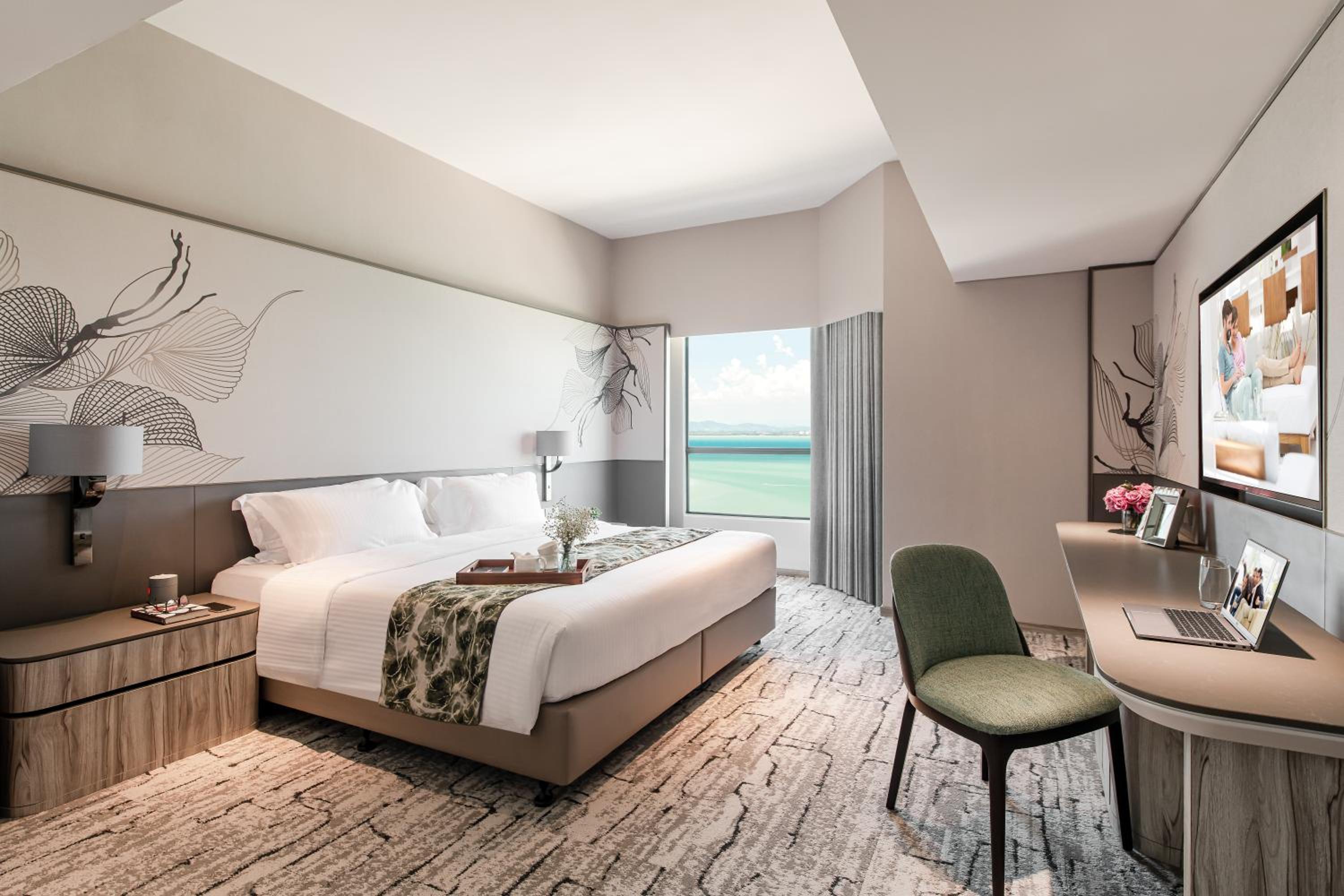 Two-Bedroom Premier Club thumbnail 6