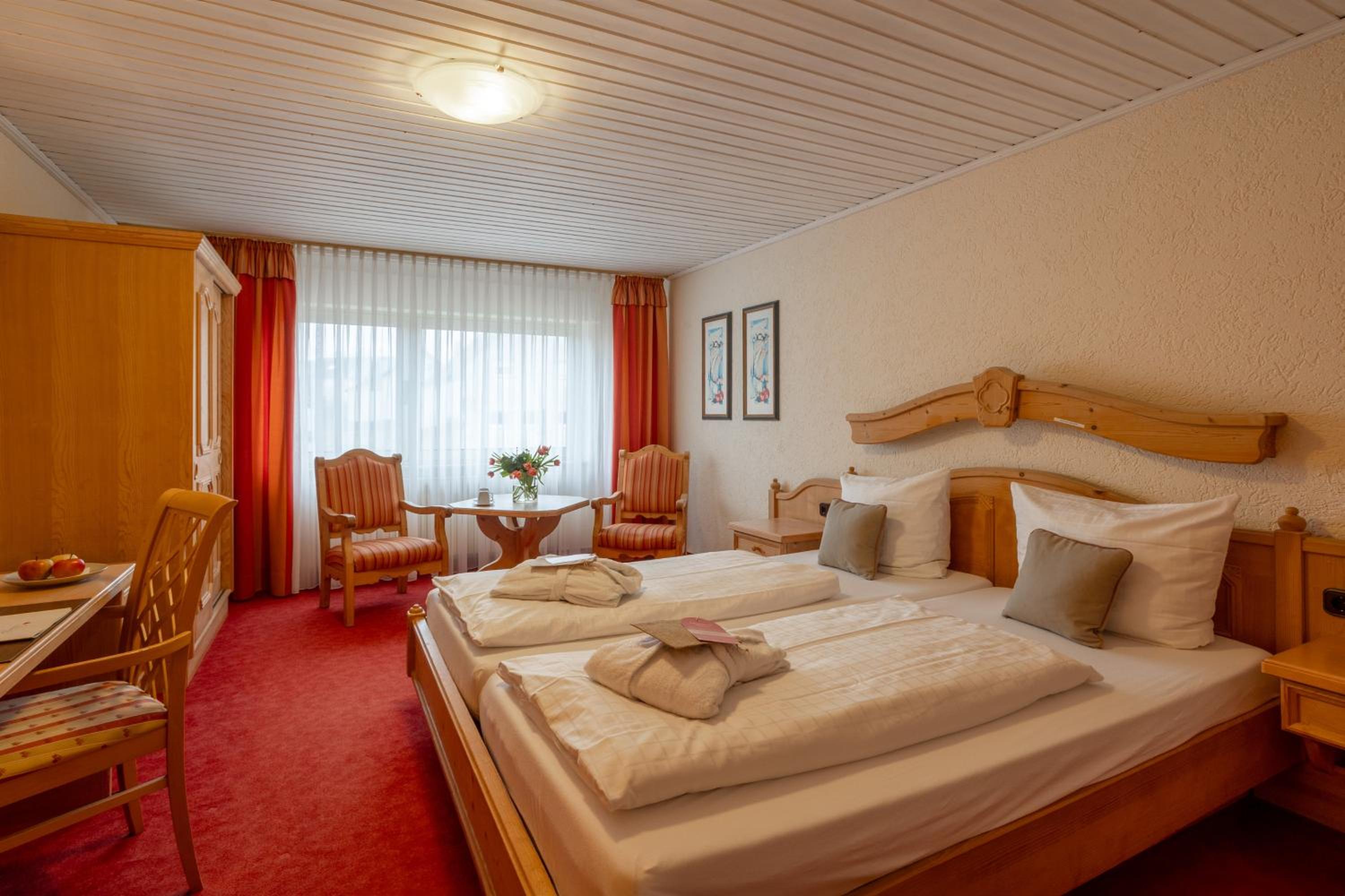 Economy Double Room photo 2