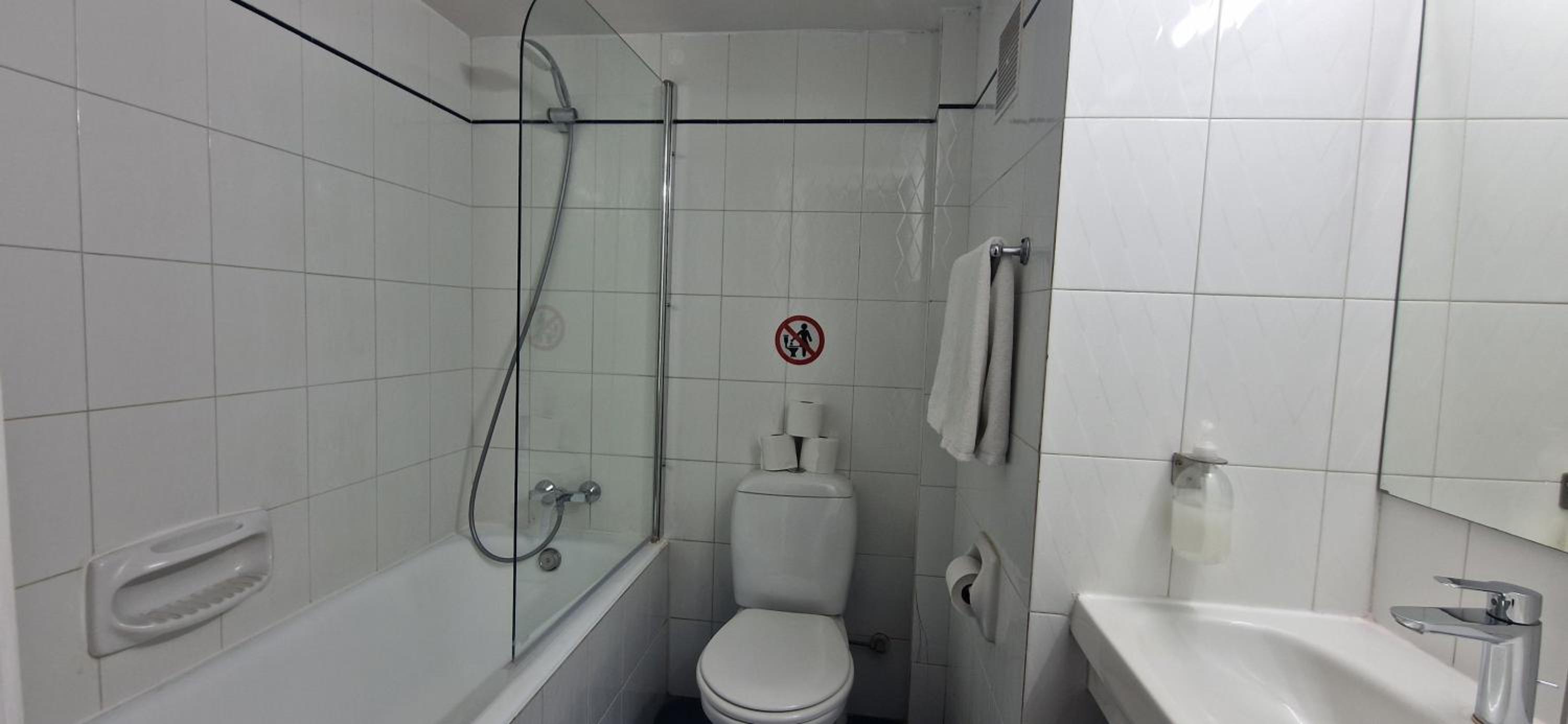 Triple Room with Sea View - Photo 6