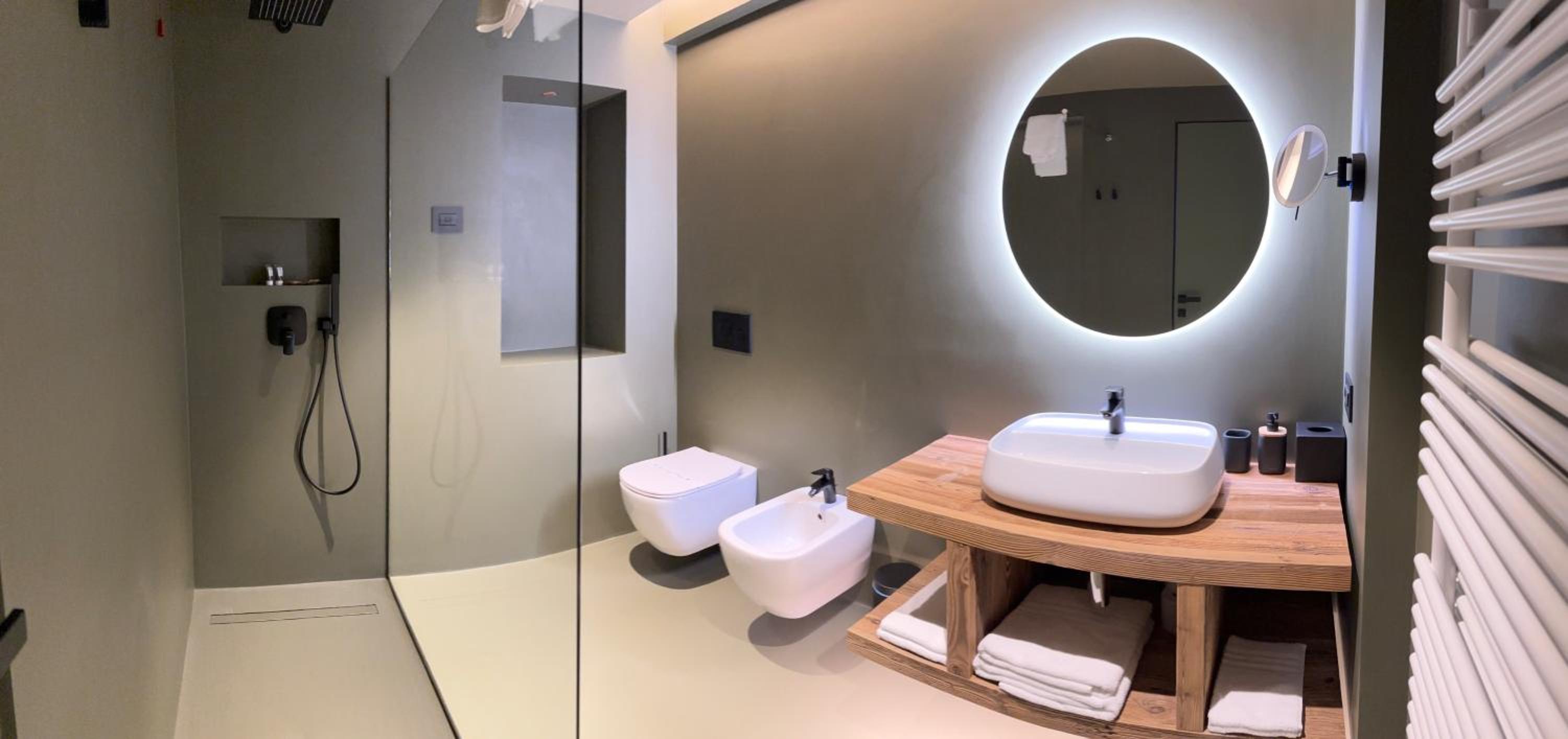 Junior Suite with Balcony photo 2