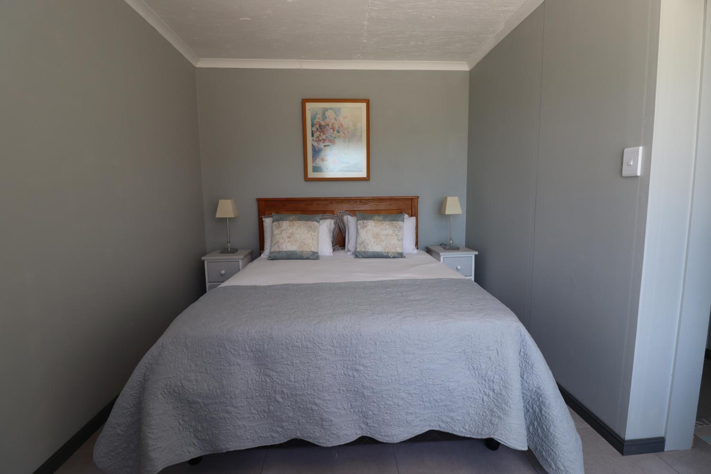 One-Bedroom House photo 2