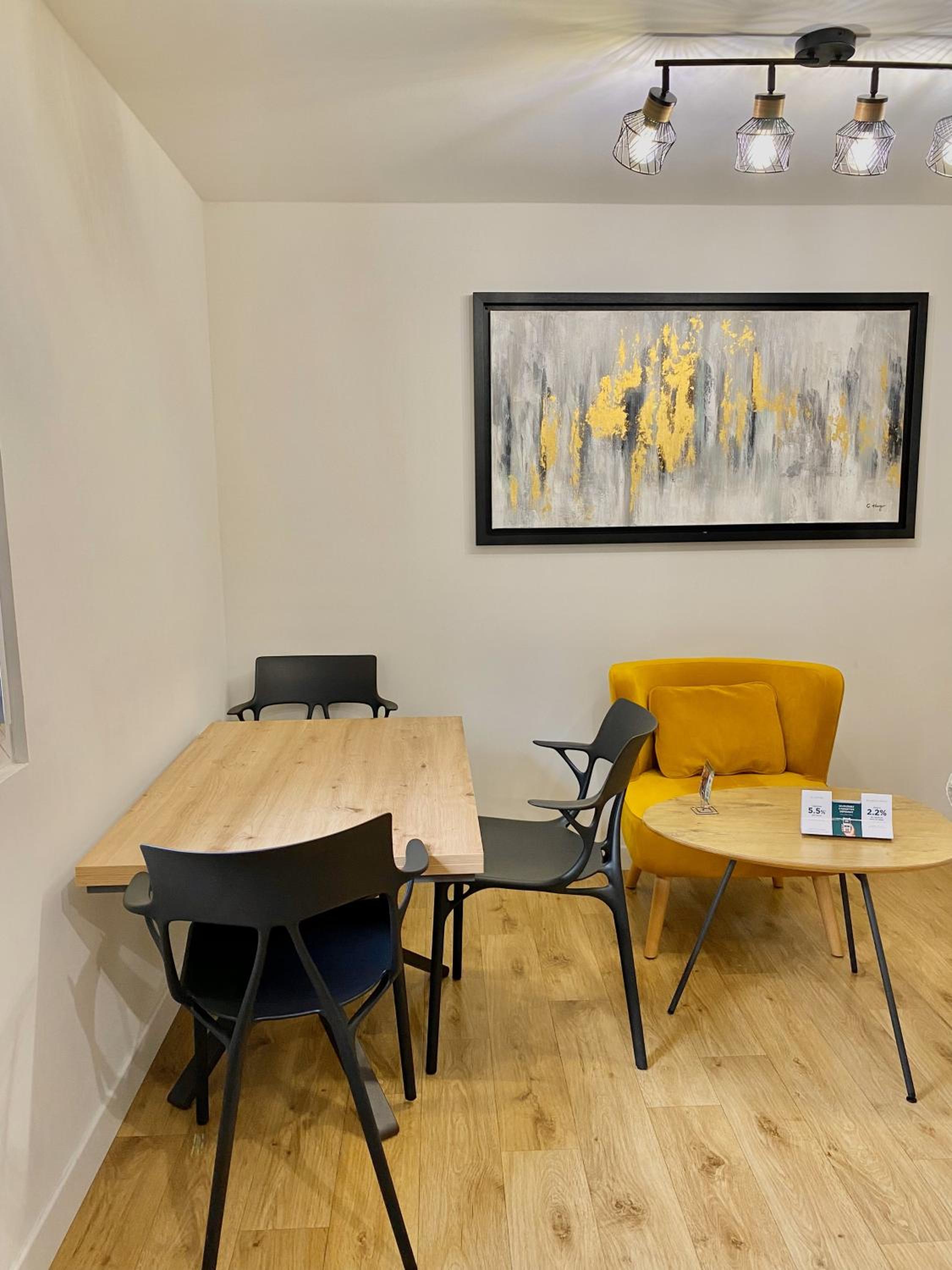 Apartment photo 3