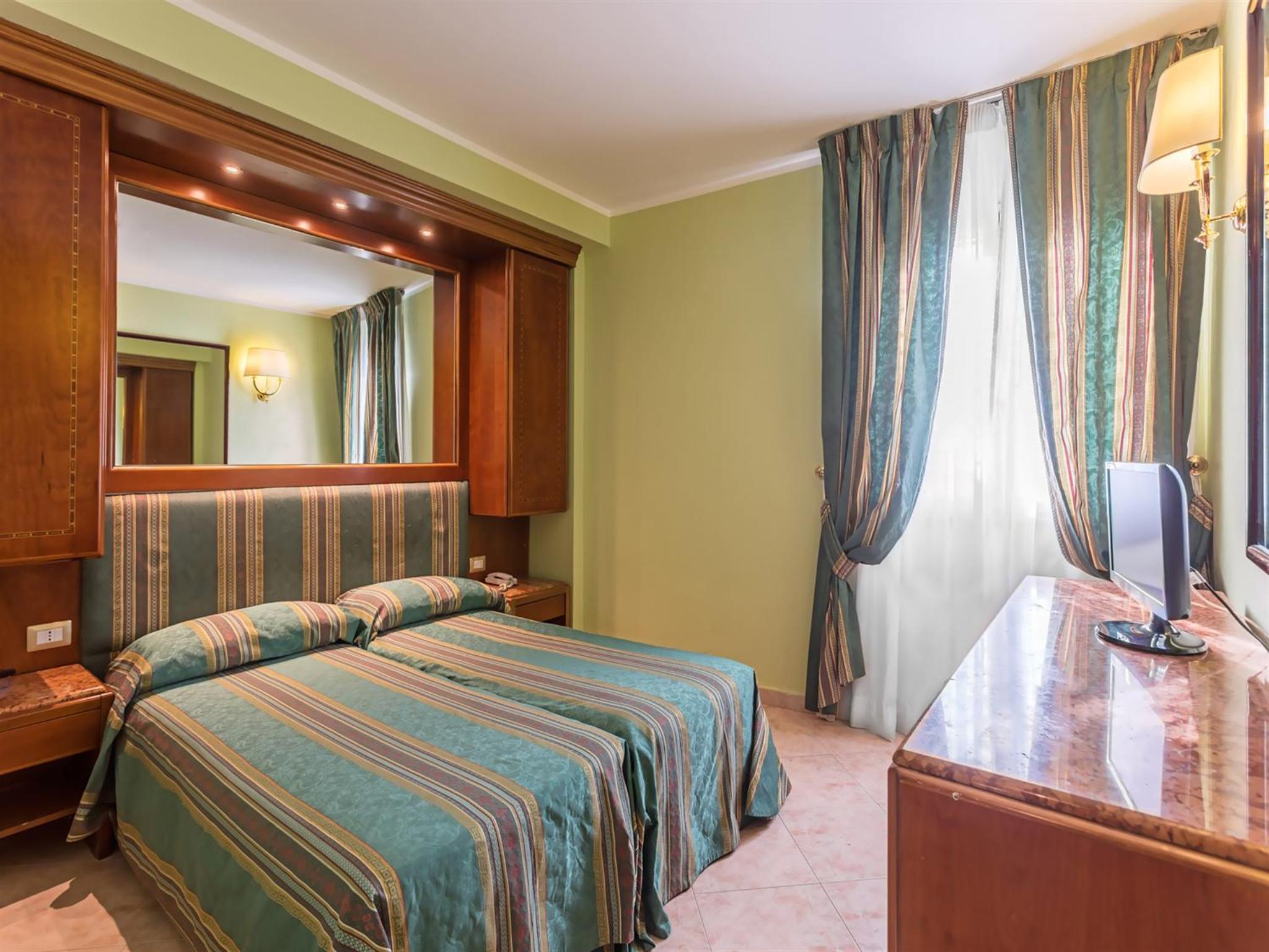 Raeli Hotel Siracusa — photo 75