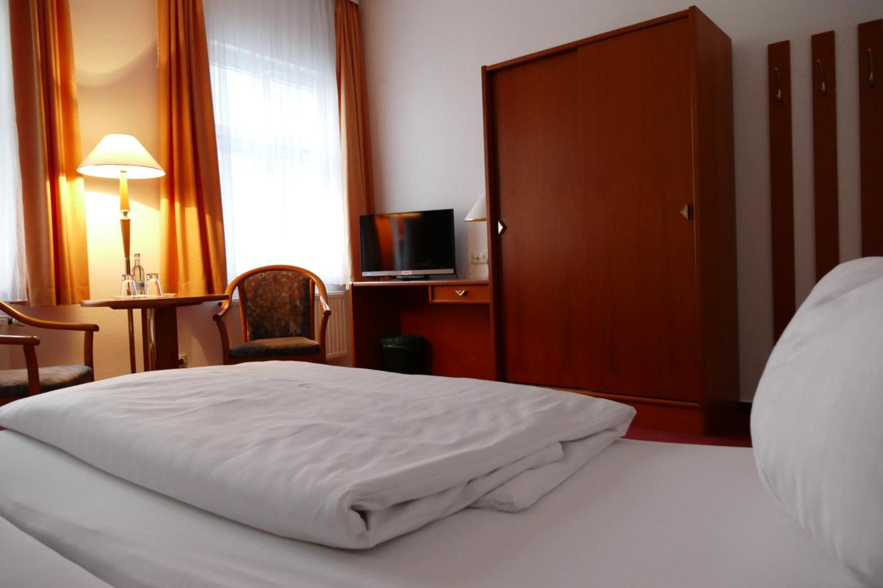 Single Room with Shower photo 1