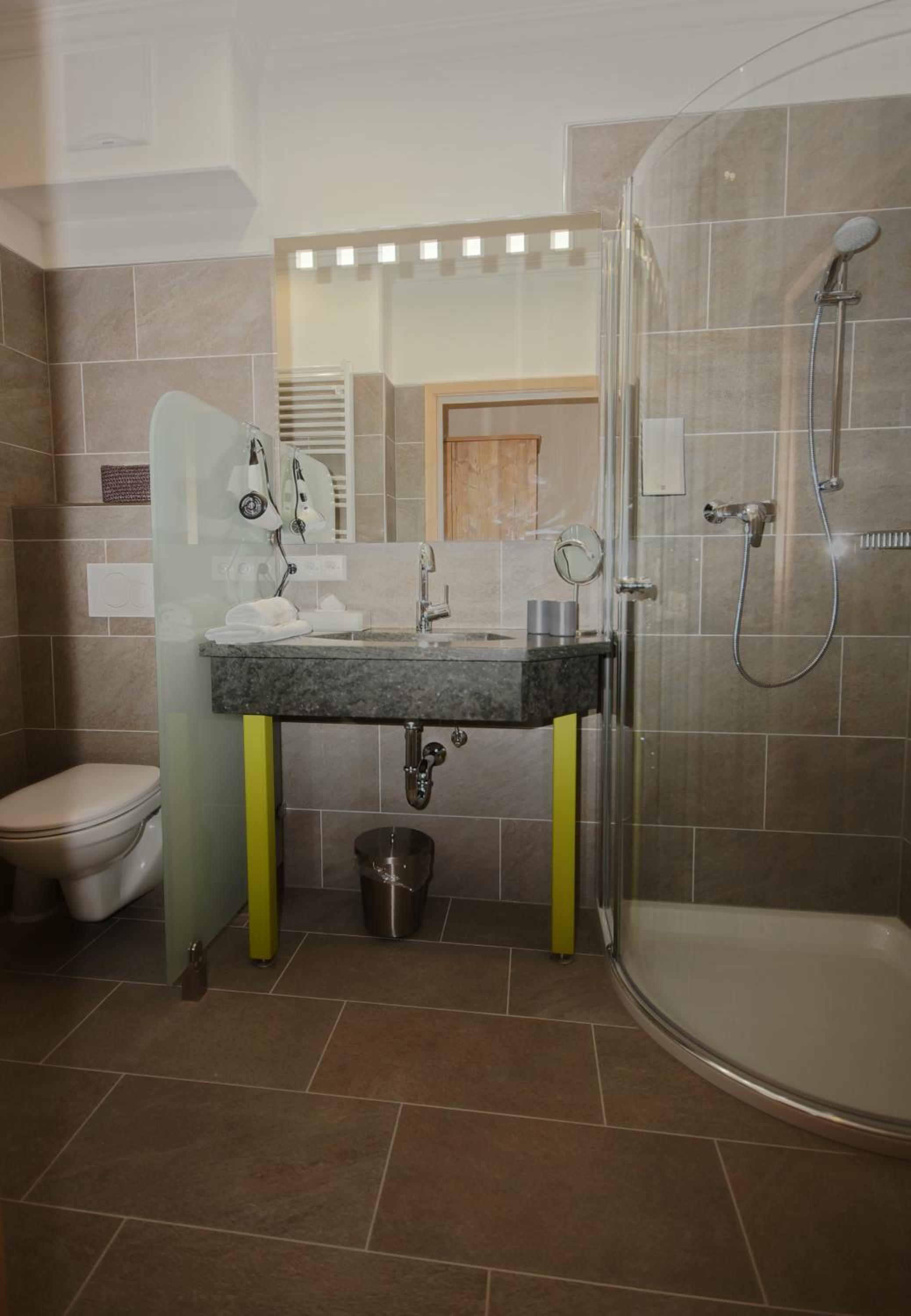 Single Room photo 2