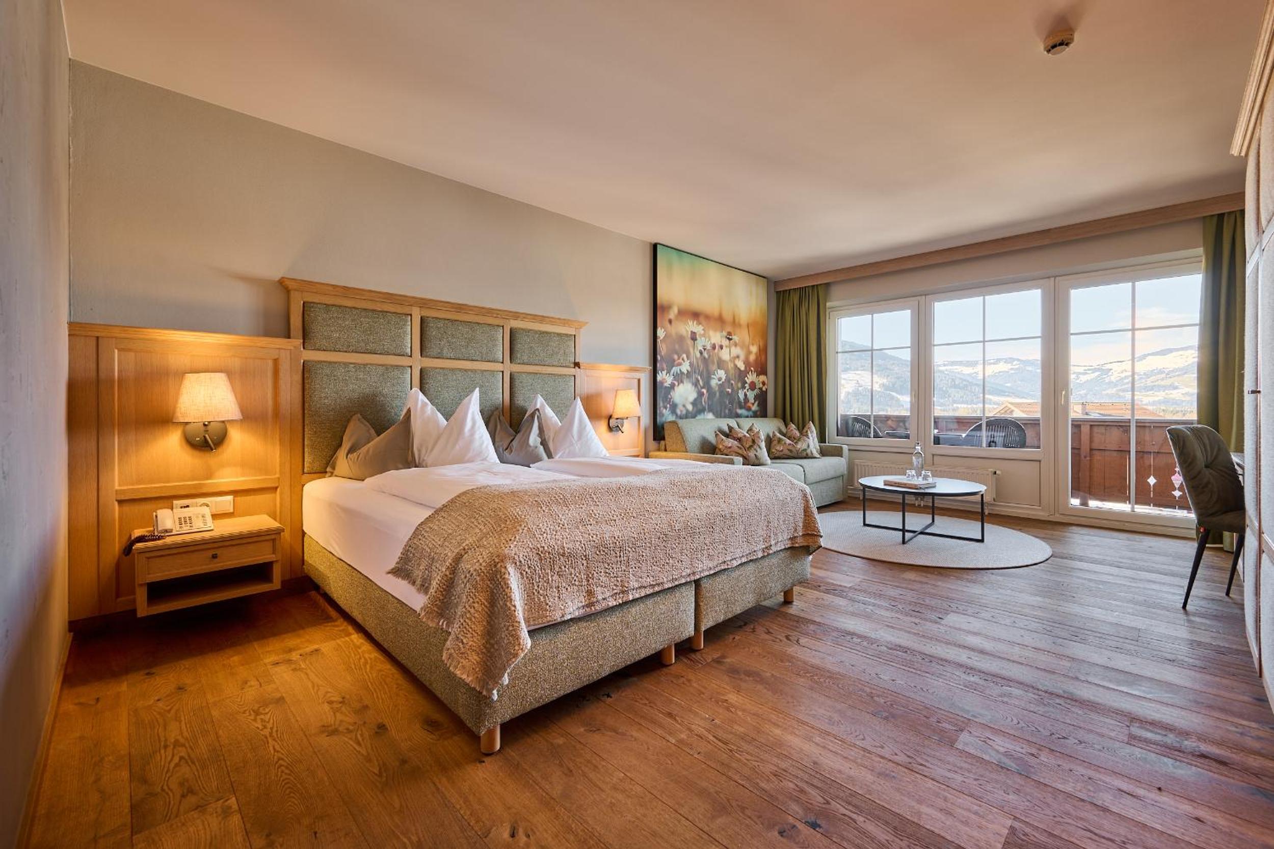 Deluxe Room - Photo 1