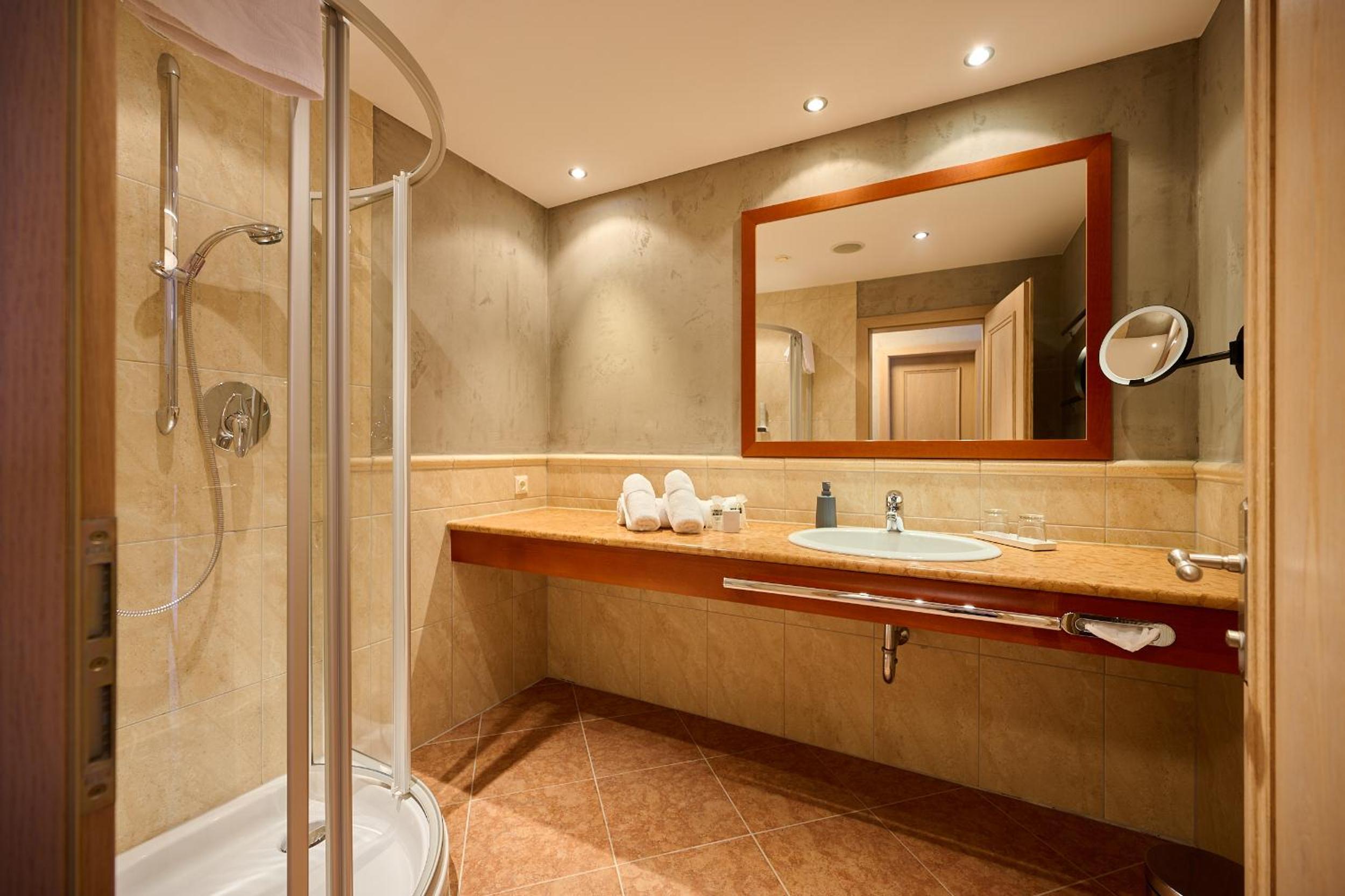 Superior Double Room - Photo 4