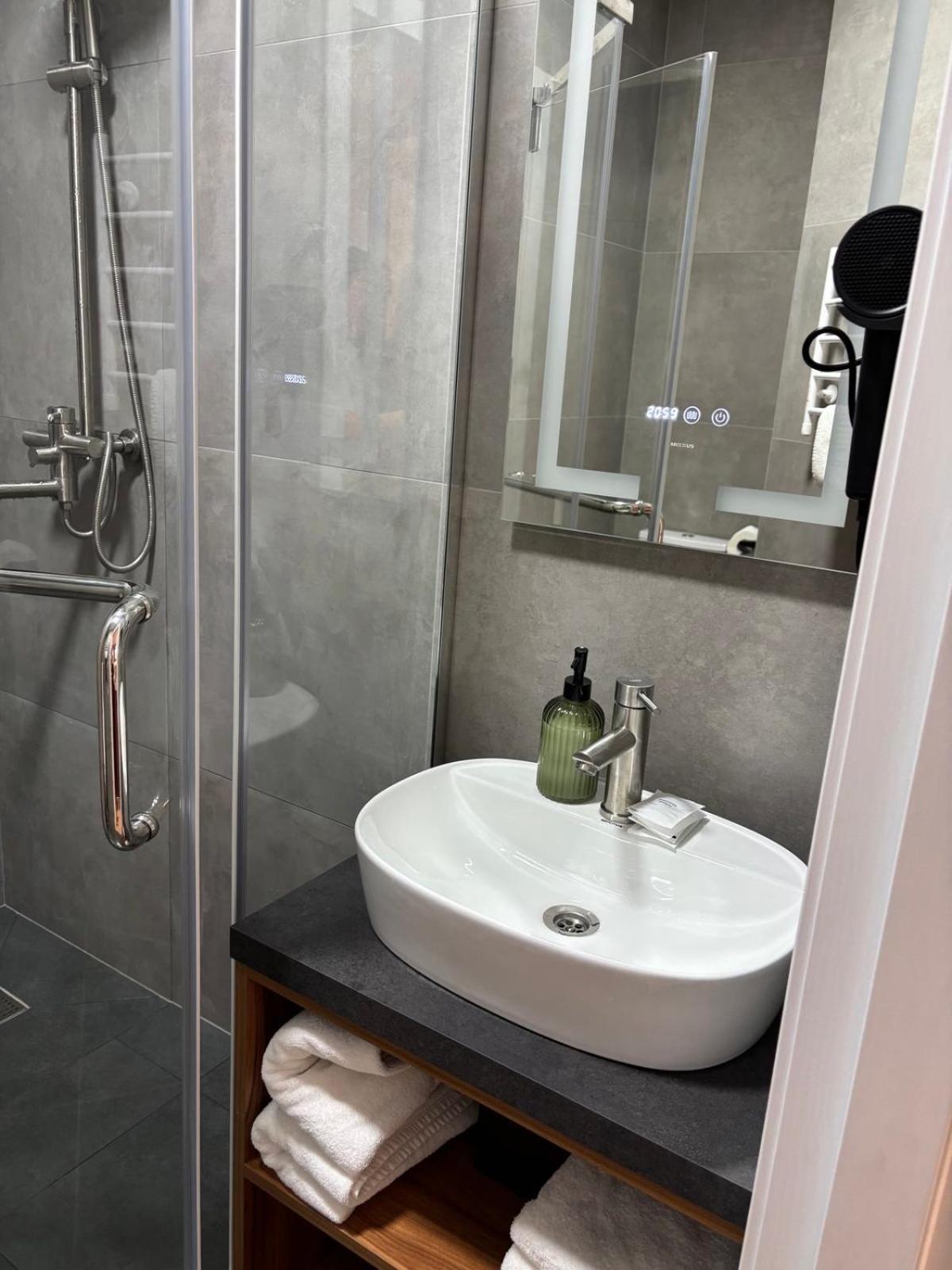 Superior Double Room photo 2