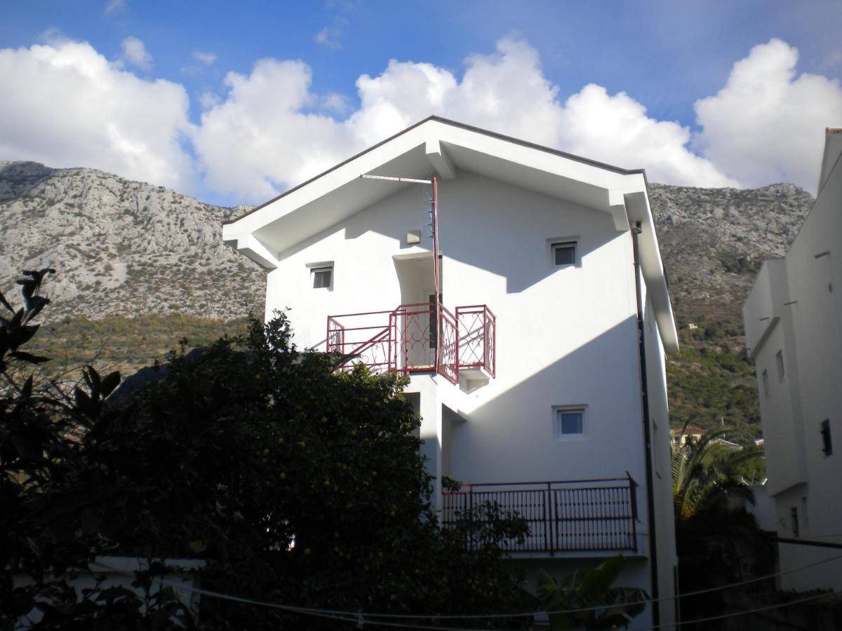 Studio with Mountain View photo 2