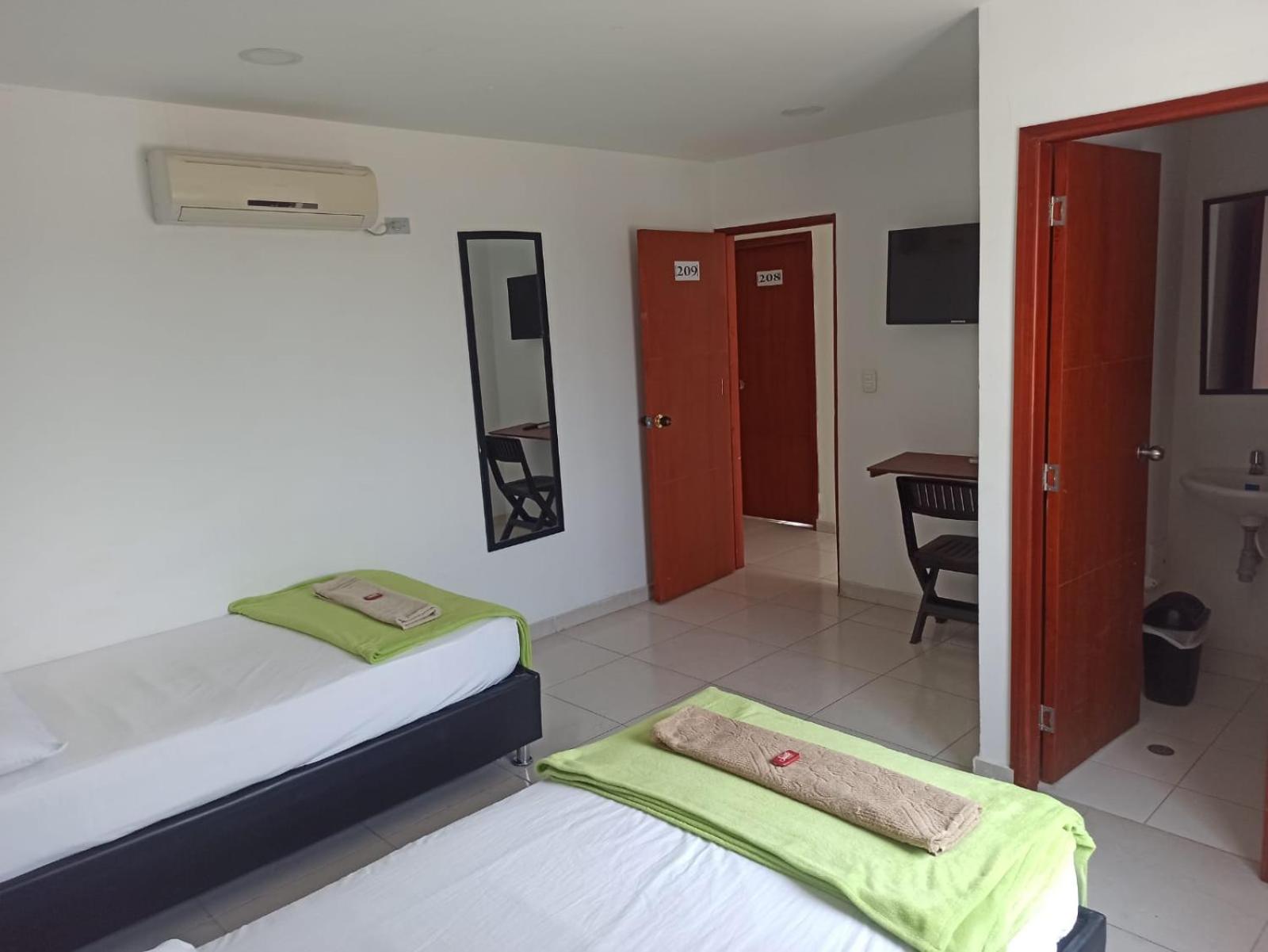 Double or Twin Room photo 1