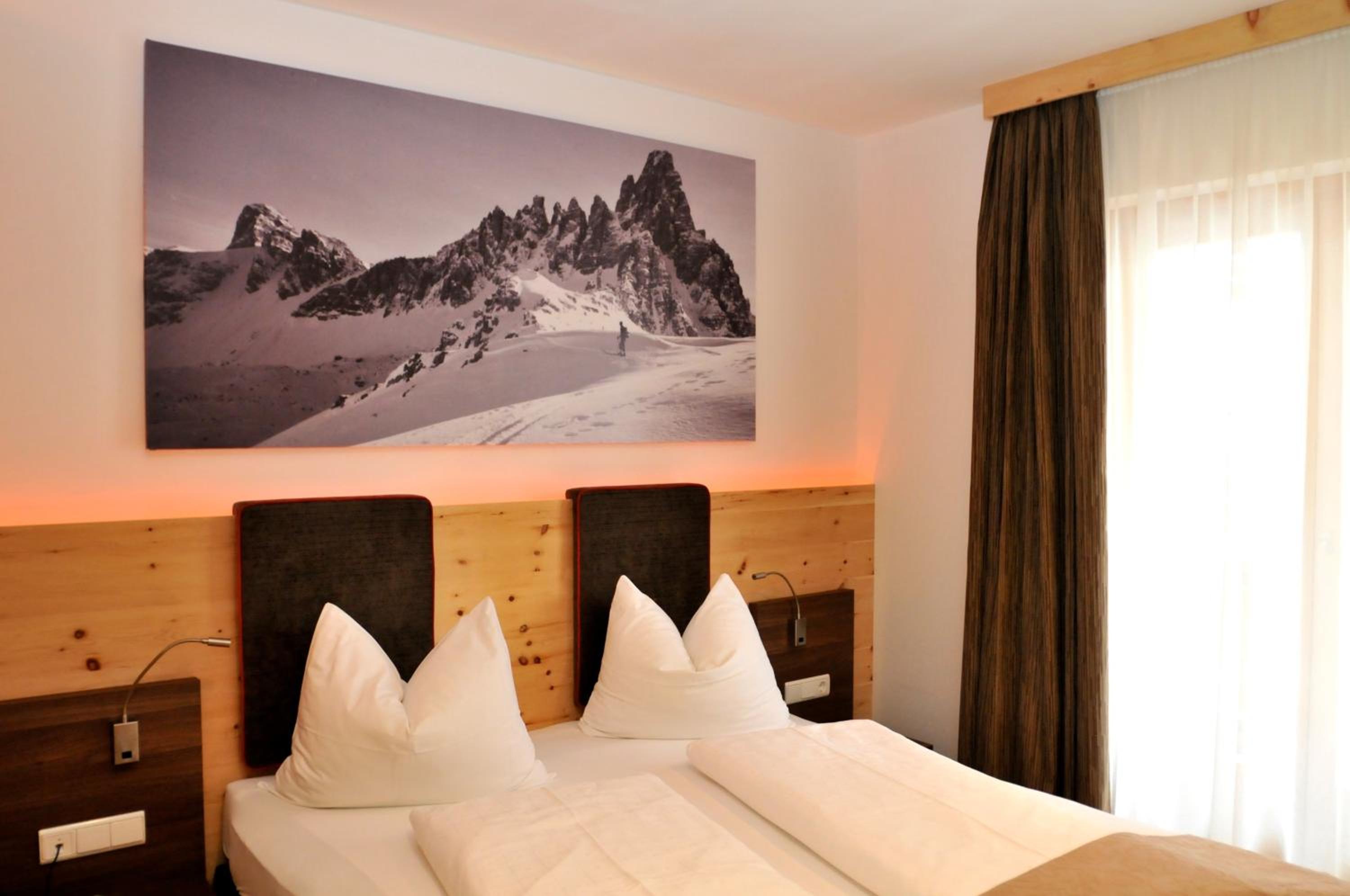 Standard Double Room - Photo 4