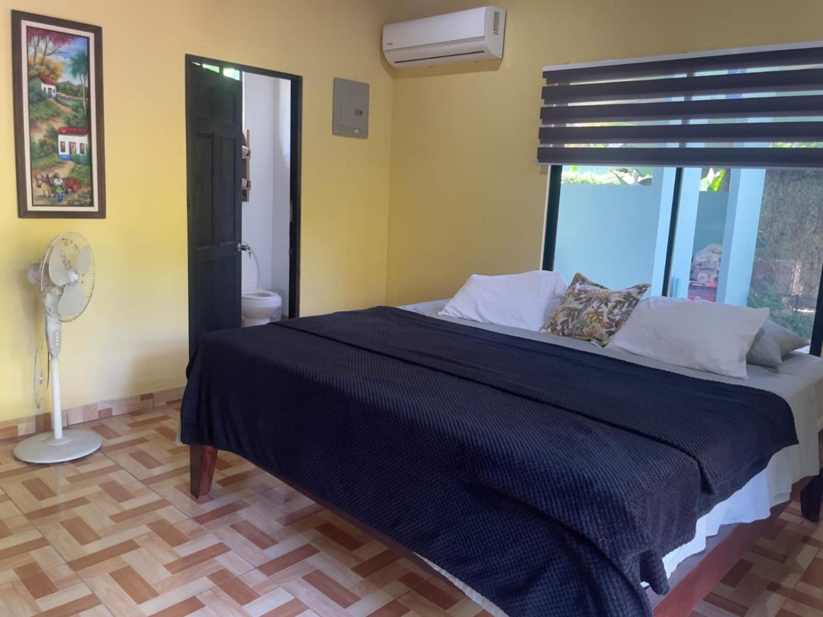 One-Bedroom House photo 3
